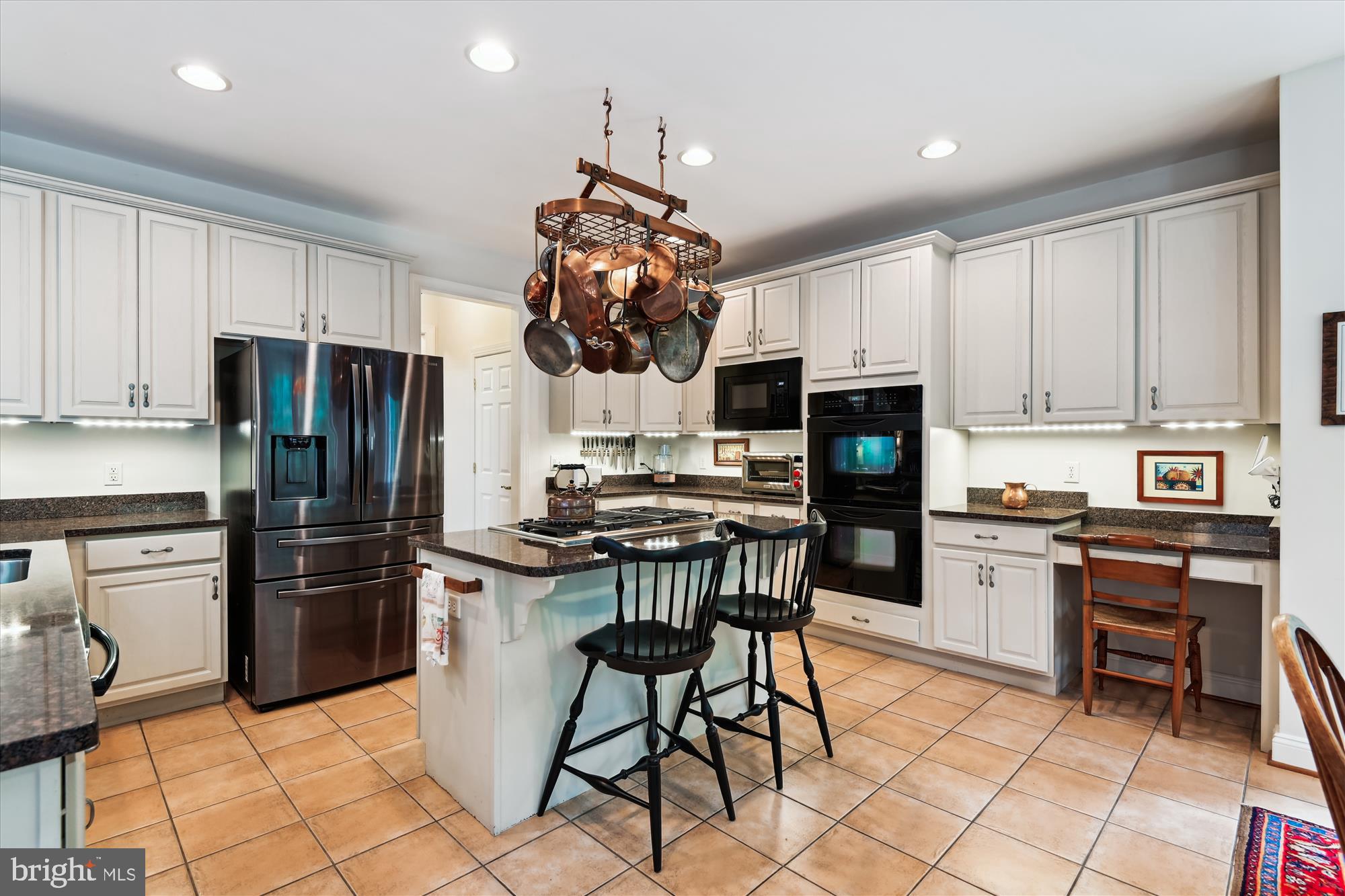 BLAKELY WOODS - Residential