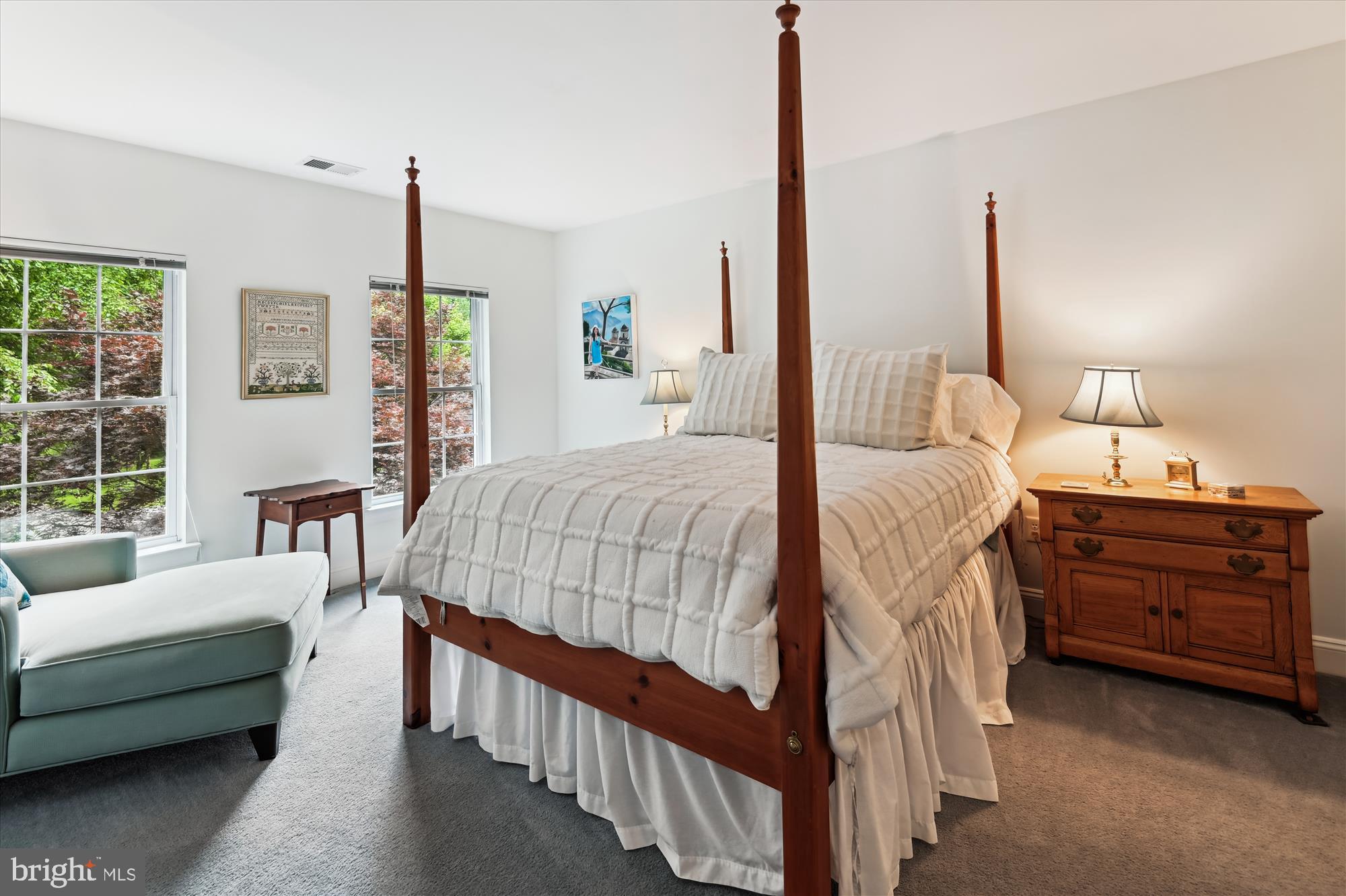 BLAKELY WOODS - Residential