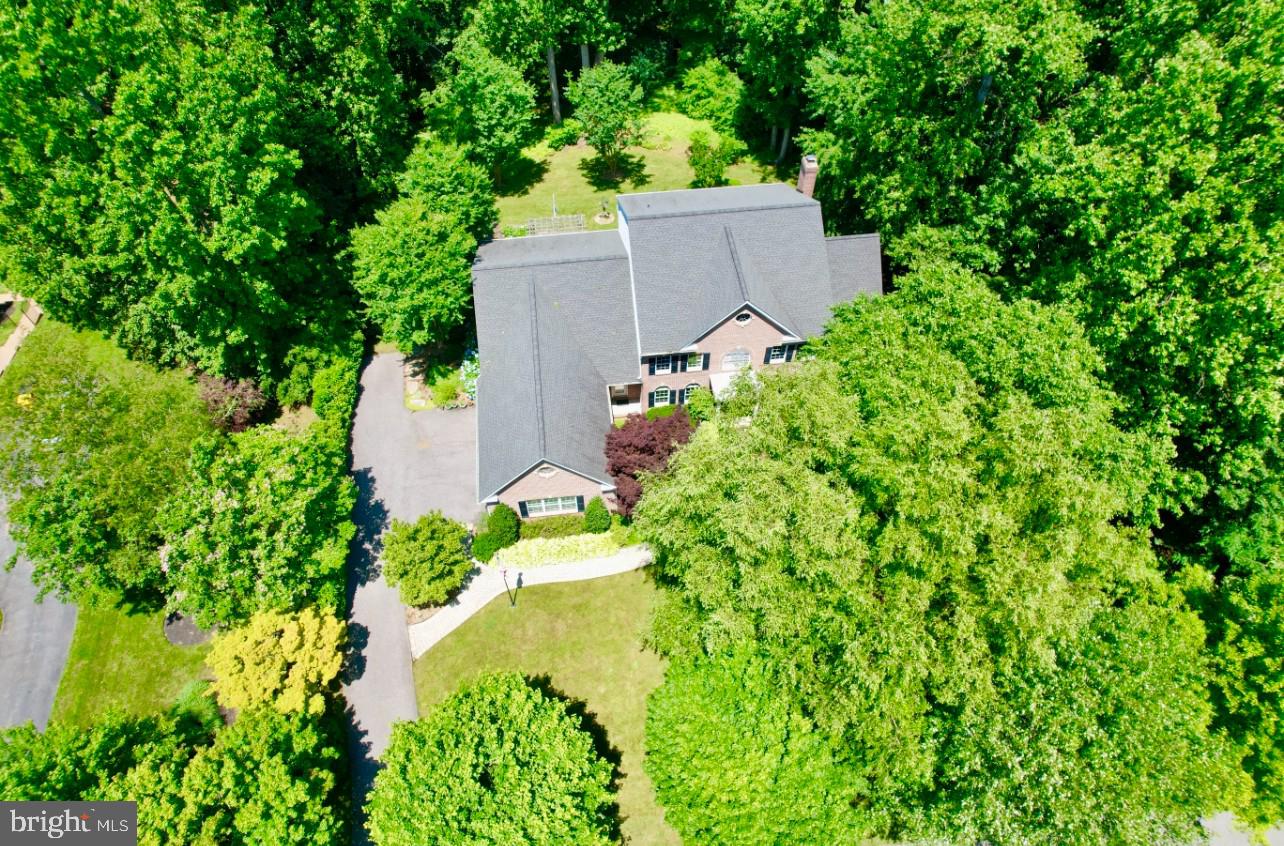 BLAKELY WOODS - Residential