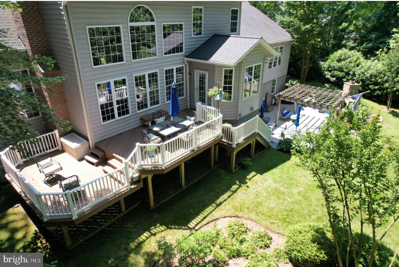 BLAKELY WOODS - Residential