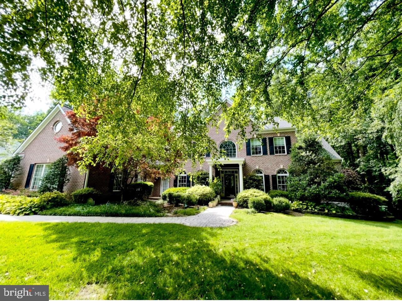 BLAKELY WOODS - Residential