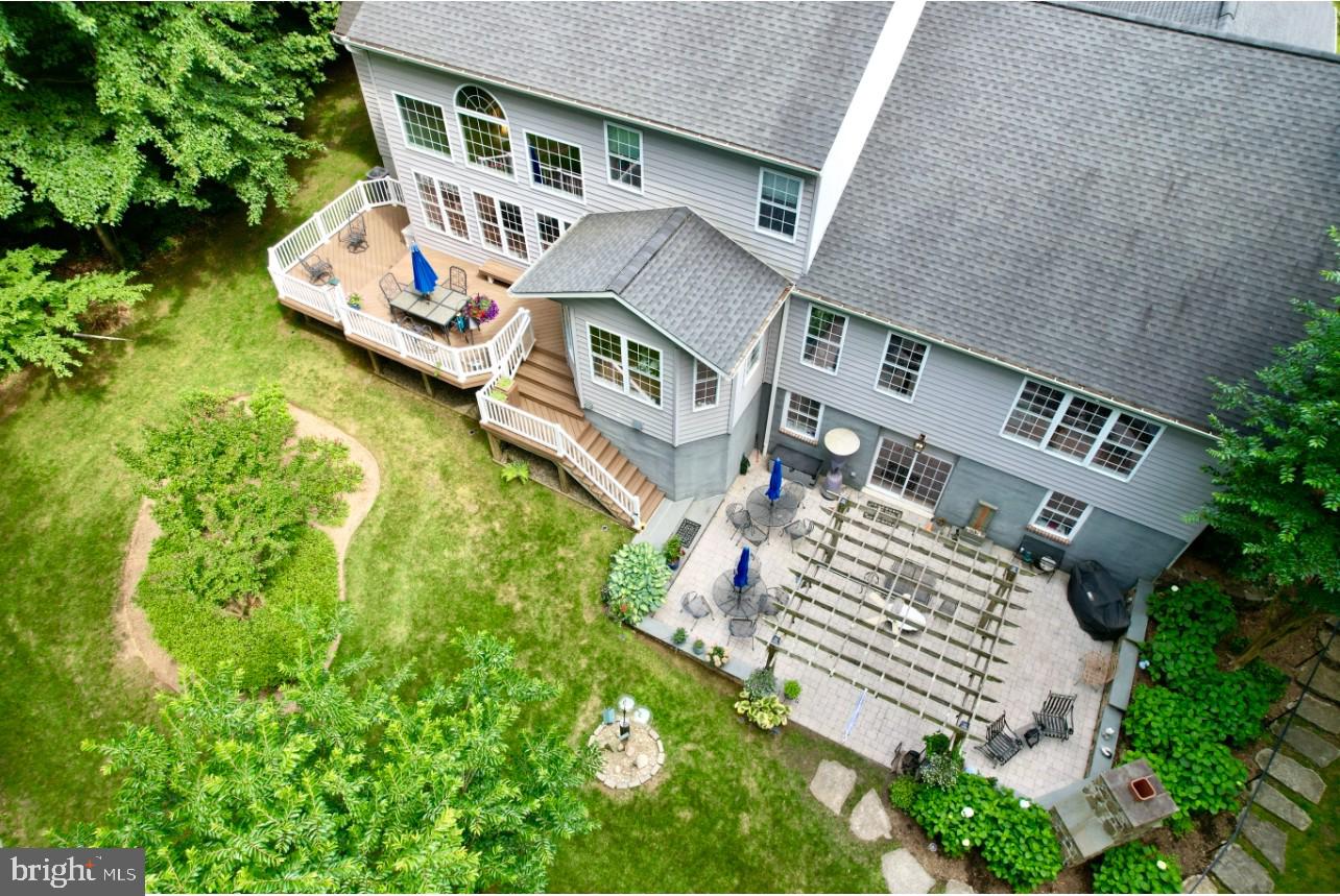 BLAKELY WOODS - Residential