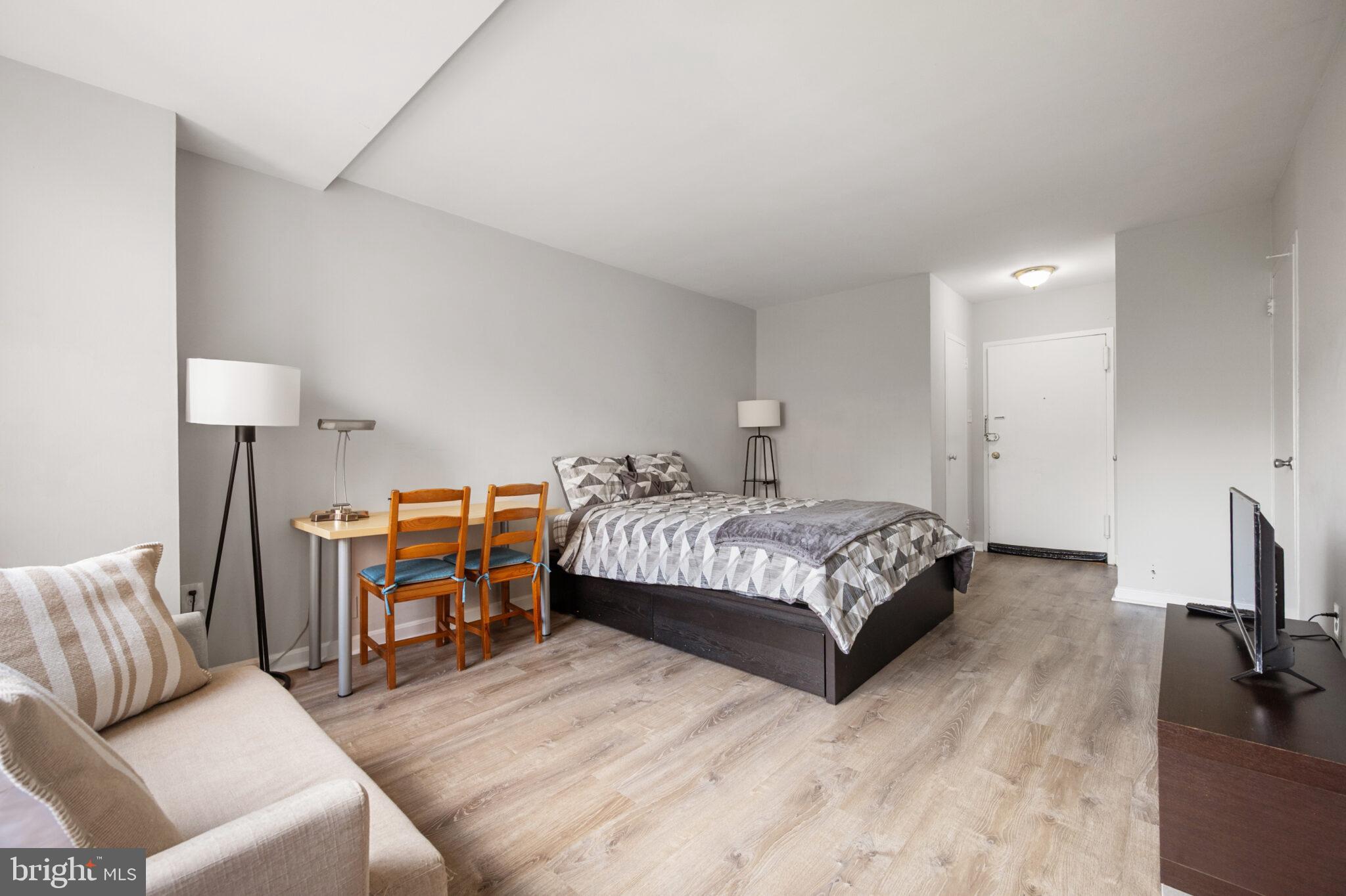 1111 ARLINGTON BOULEVARD 608