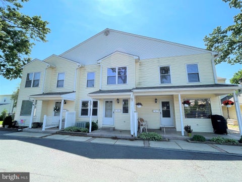 Townhouse For Rent - 1326 Central Avenue #B<br/> Camden County, GLENDORA, NJ 08029