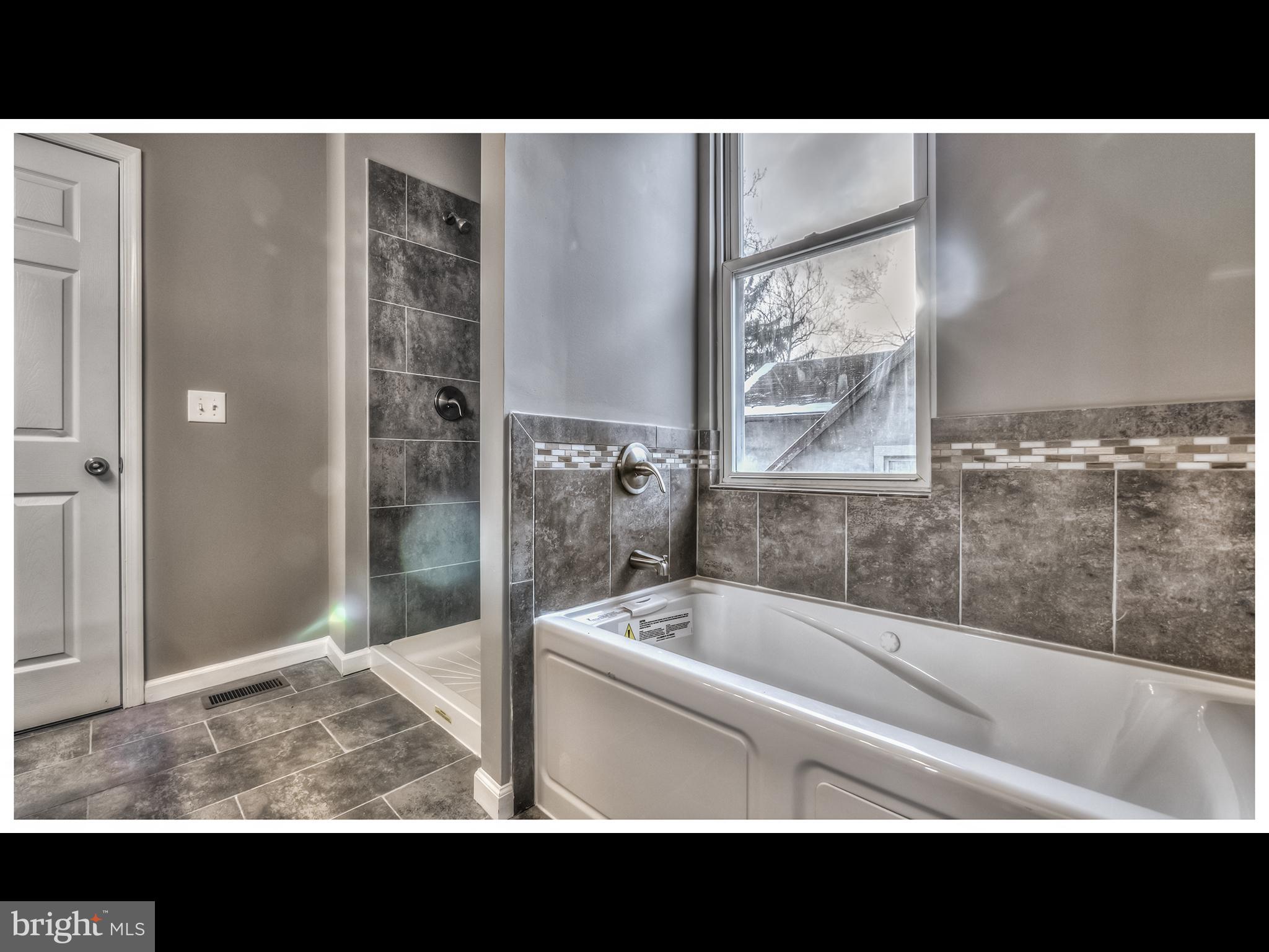 FOREST PARK - Residential