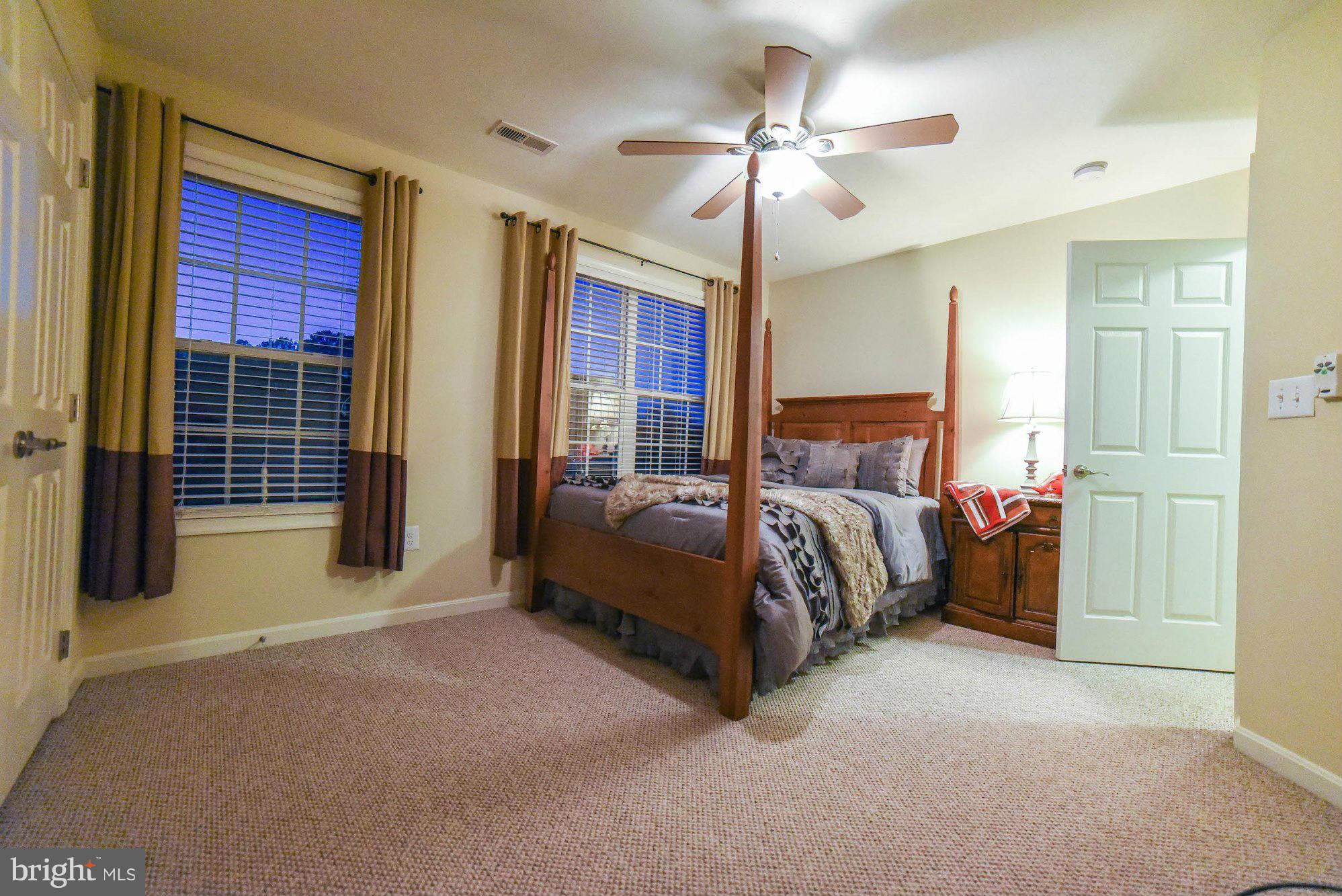 ST GEORGE BEACH - Residential