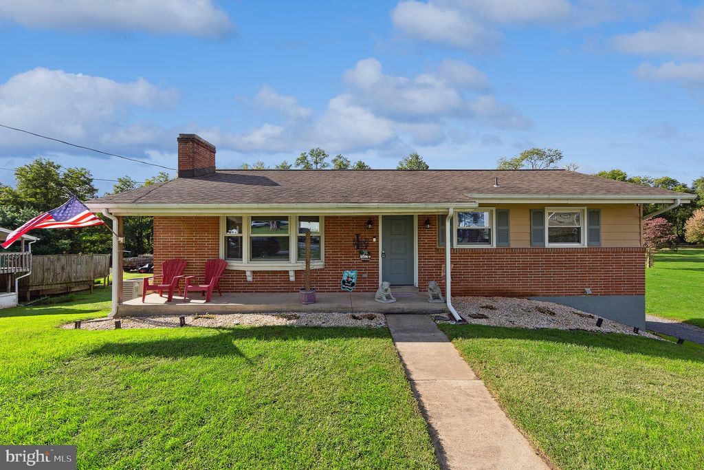 Photo of 1735 Old River Road, Marietta, PA 17547 (MLS # PALA2041498)