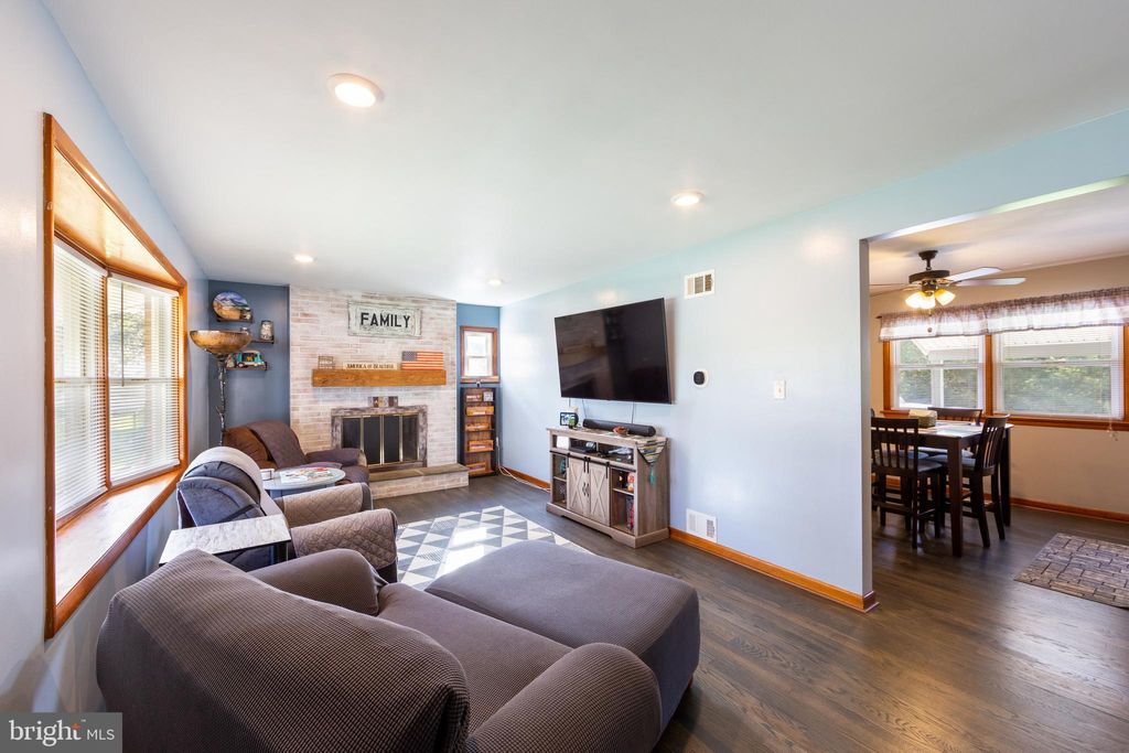 Photo of 1735 Old River Road, Marietta, PA 17547 (MLS # PALA2041498)