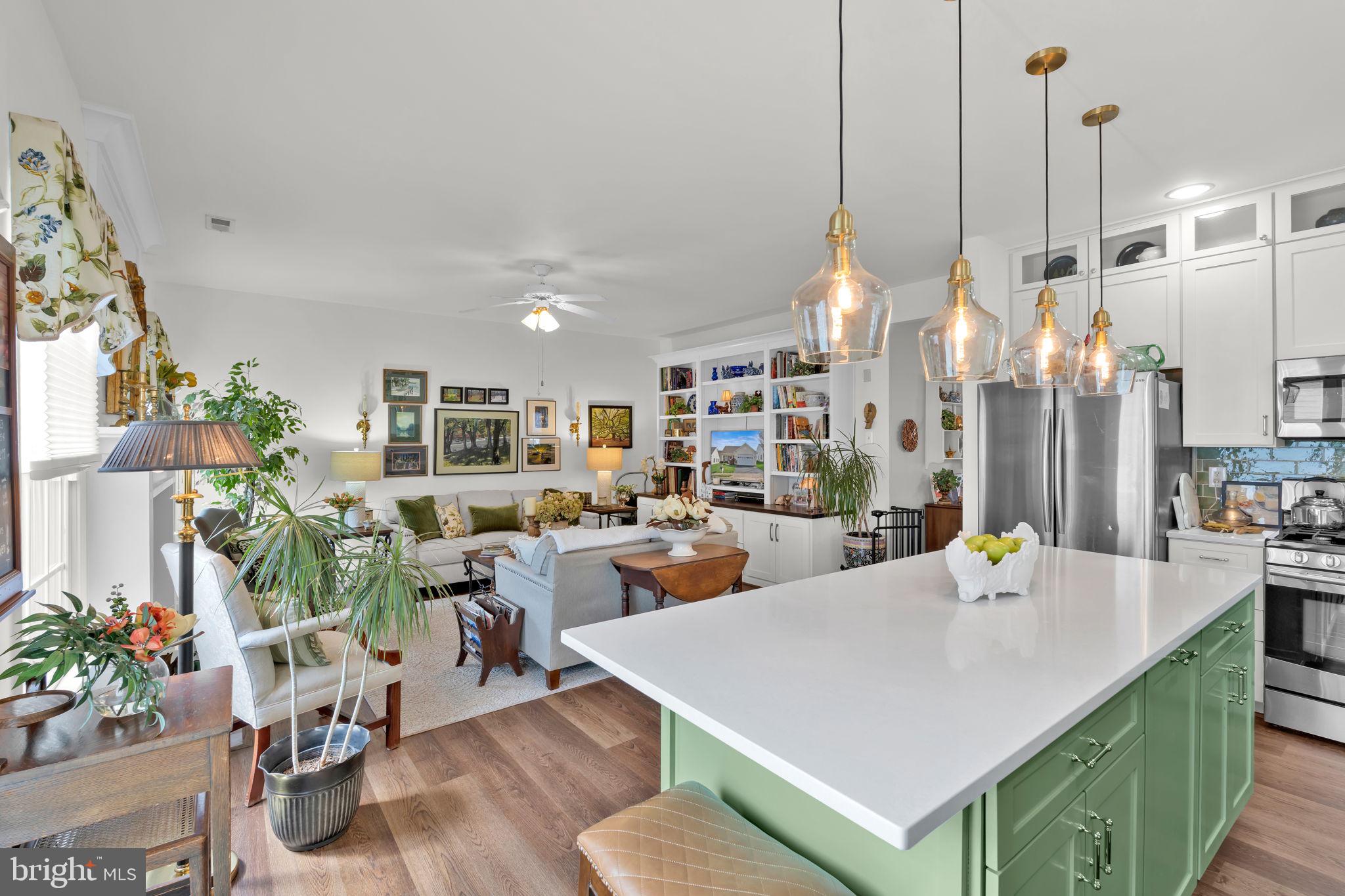 SALEM FIELDS - Residential