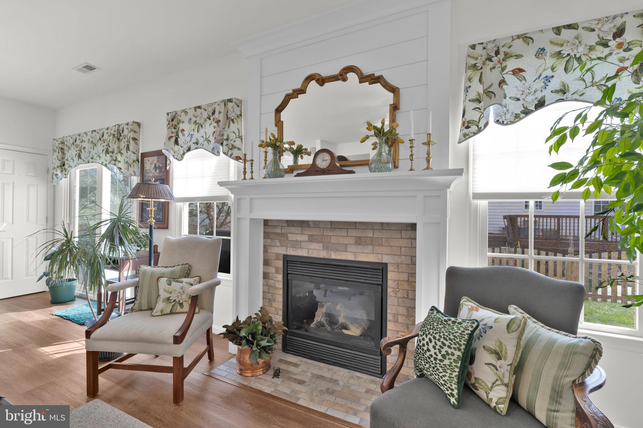 SALEM FIELDS - Residential