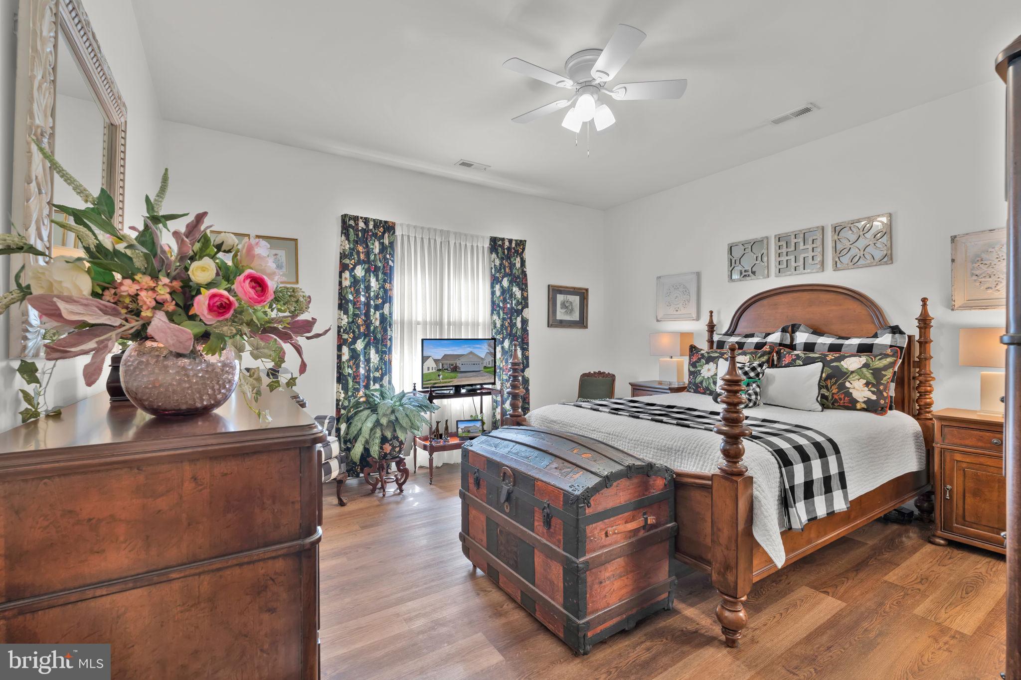 SALEM FIELDS - Residential