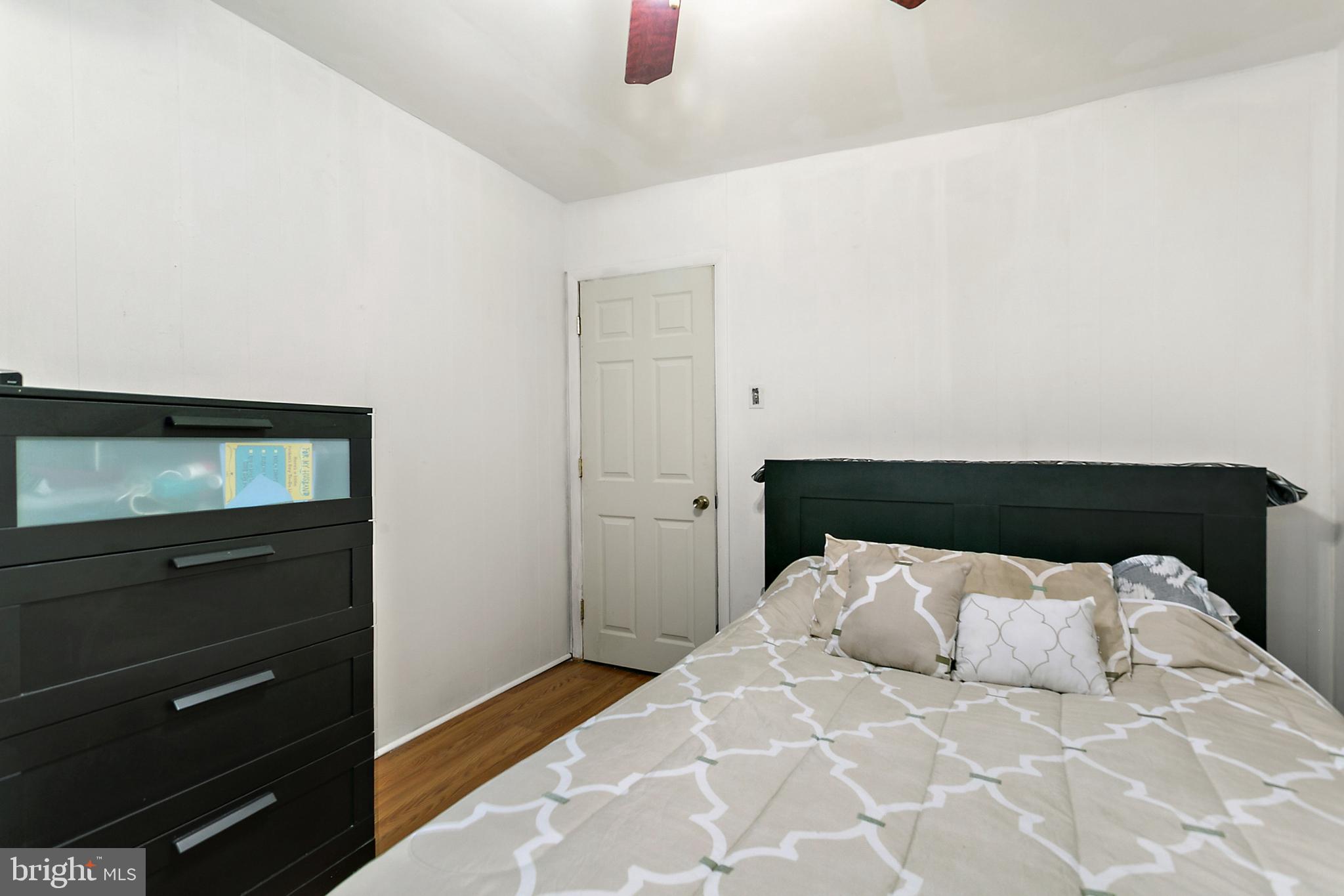 LOWER MOYAMENSING - Residential