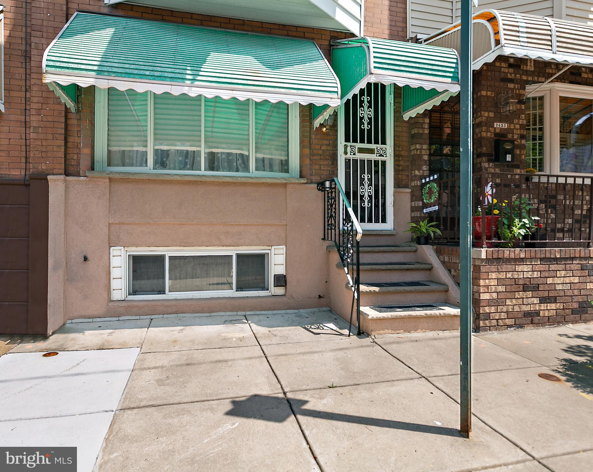 LOWER MOYAMENSING - Residential