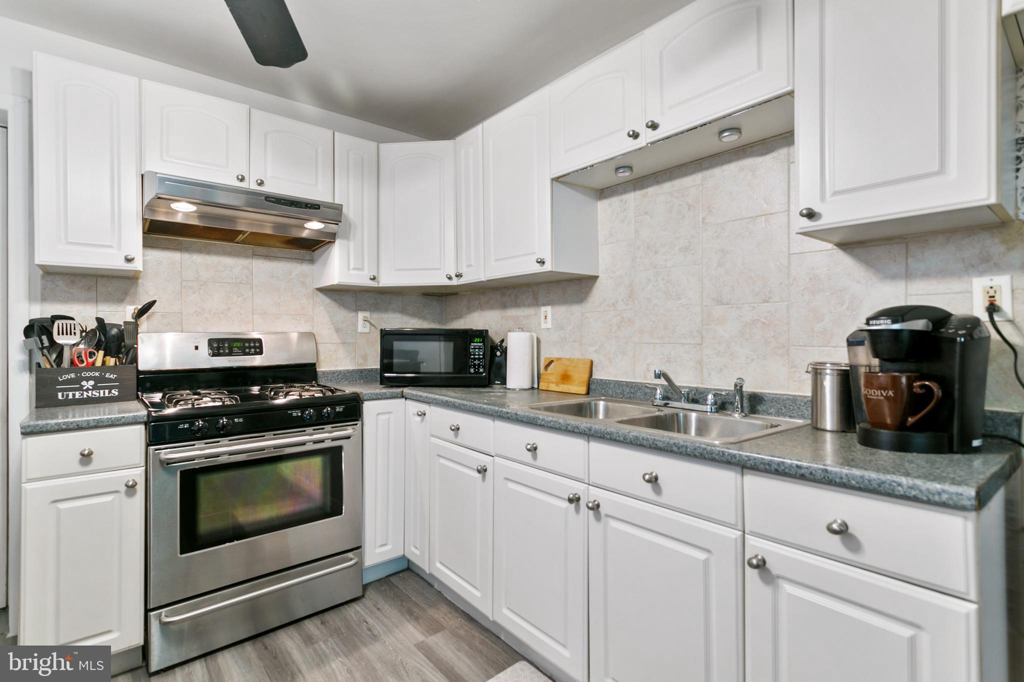 LOWER MOYAMENSING - Residential