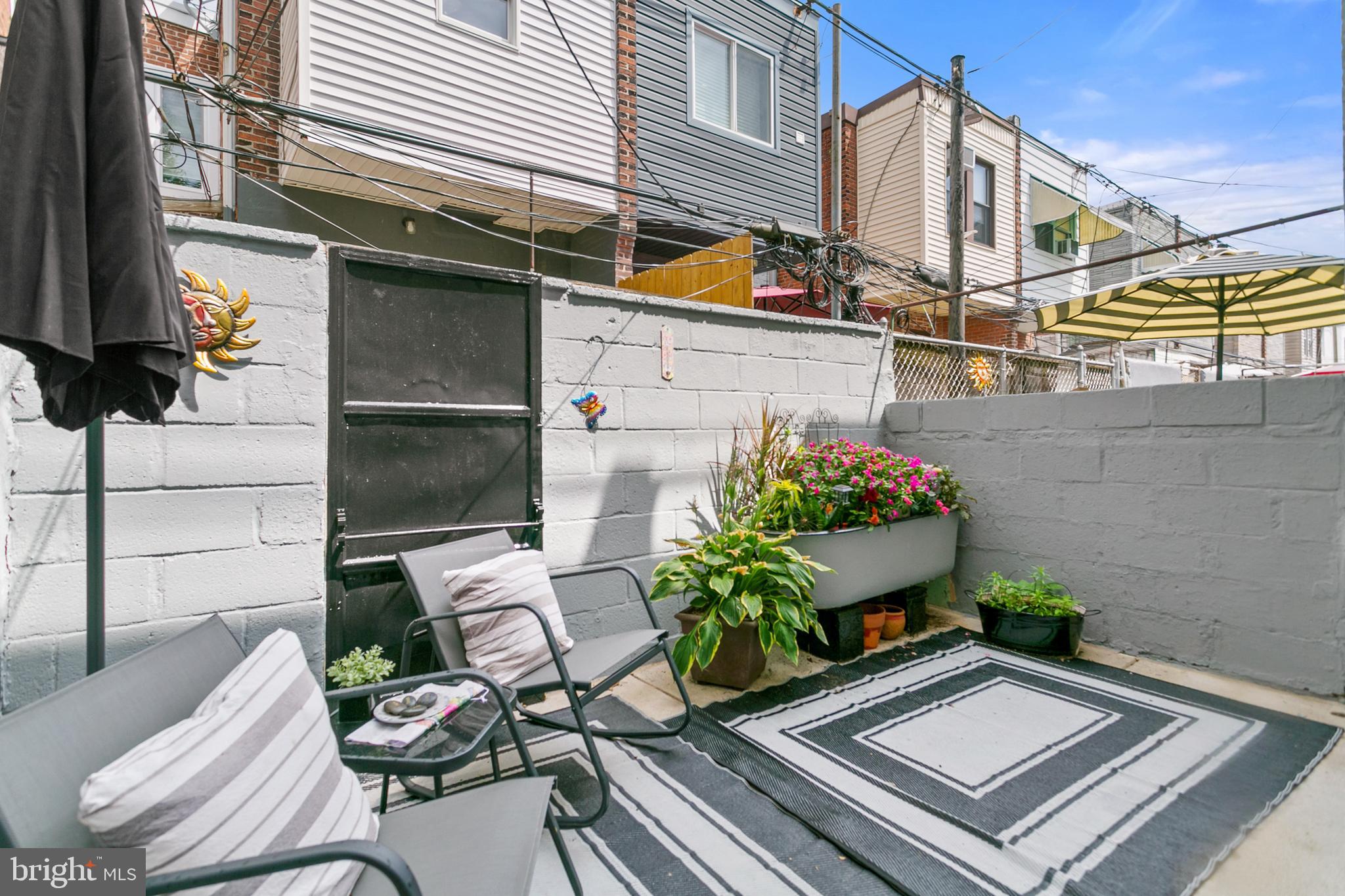 LOWER MOYAMENSING - Residential