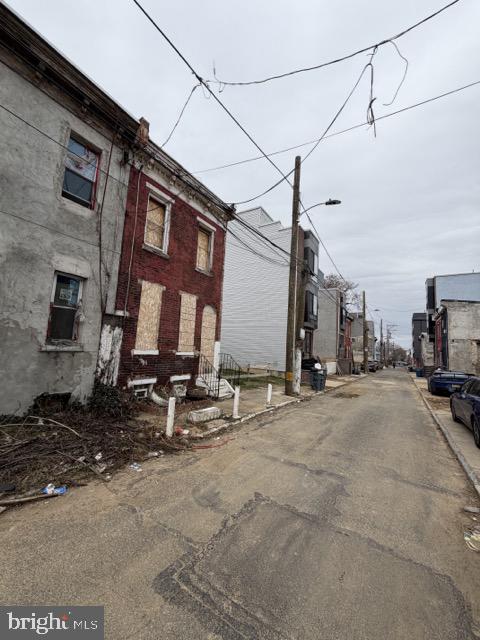 PHILADELPHIA - Residential