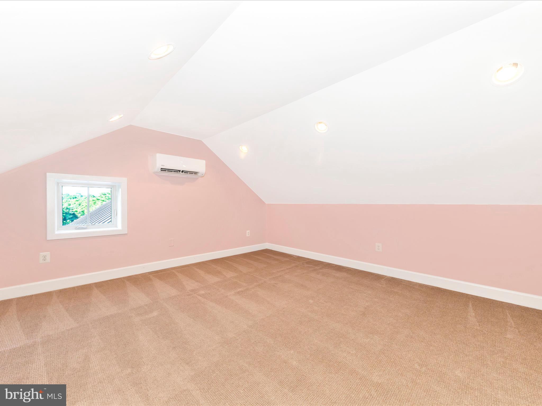 RIVER BEND FARMS - Residential