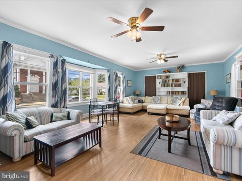 Homes For Sale - 202 N Bedford Street<br/> GEORGETOWN, DE 19947