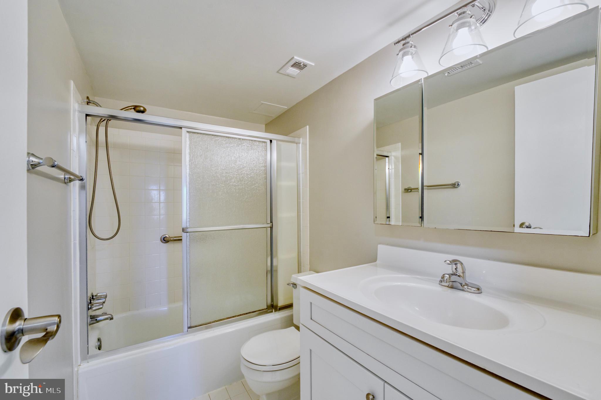 TREEBROOKE CONDOMINIUM - Residential