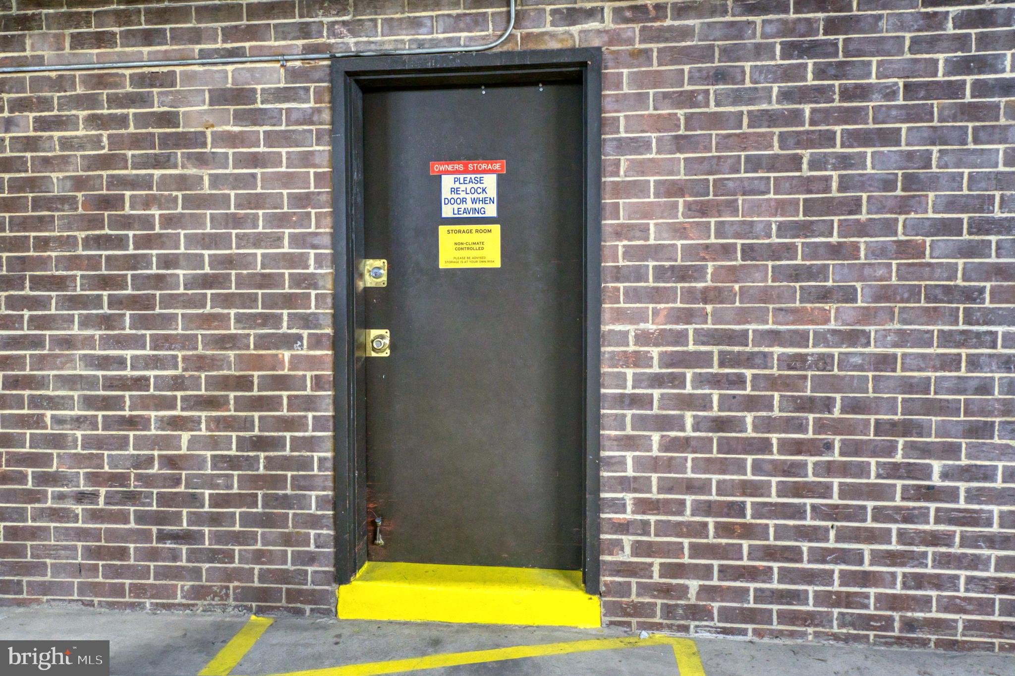 TREEBROOKE CONDOMINIUM - Residential