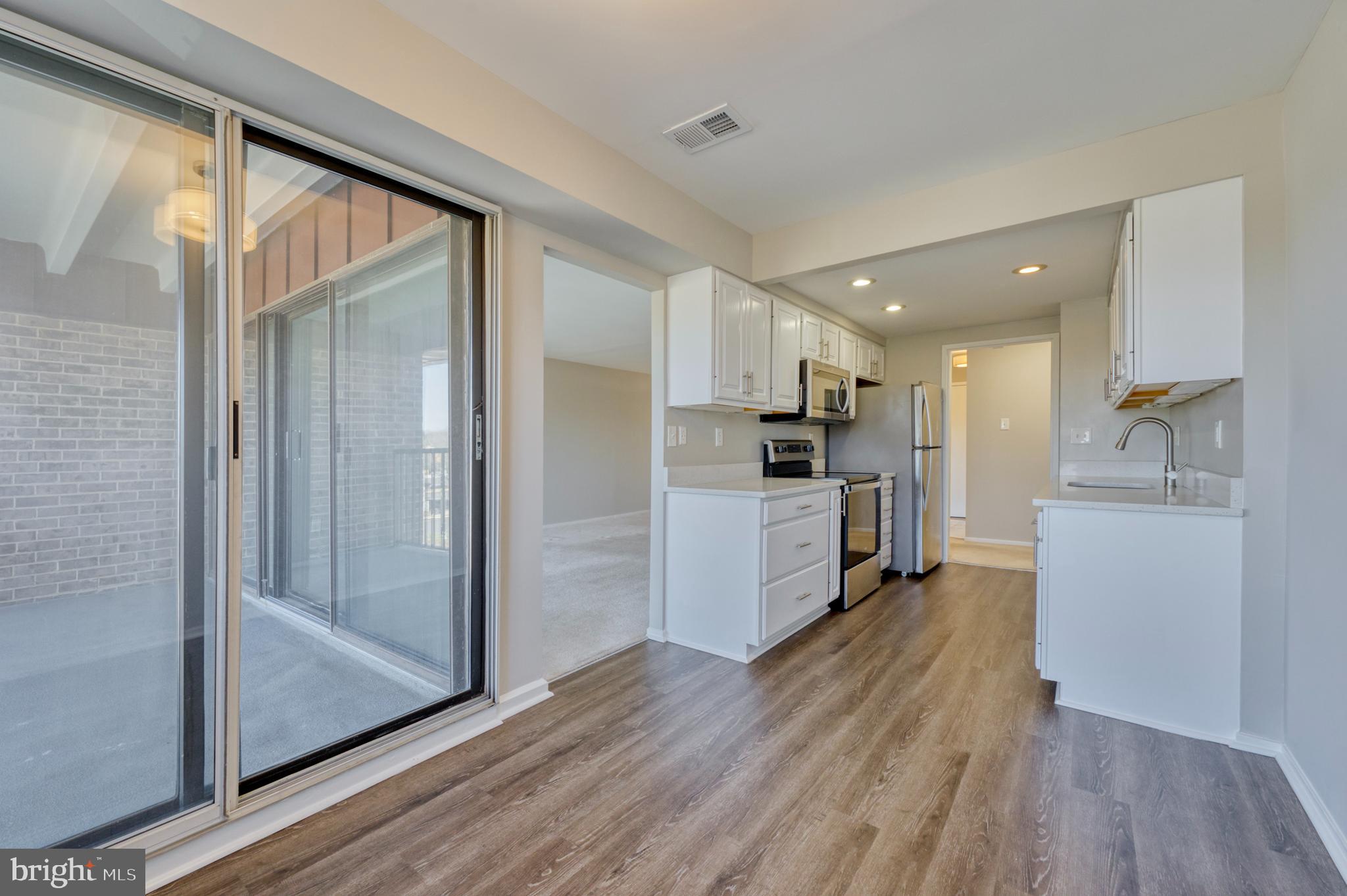 TREEBROOKE CONDOMINIUM - Residential