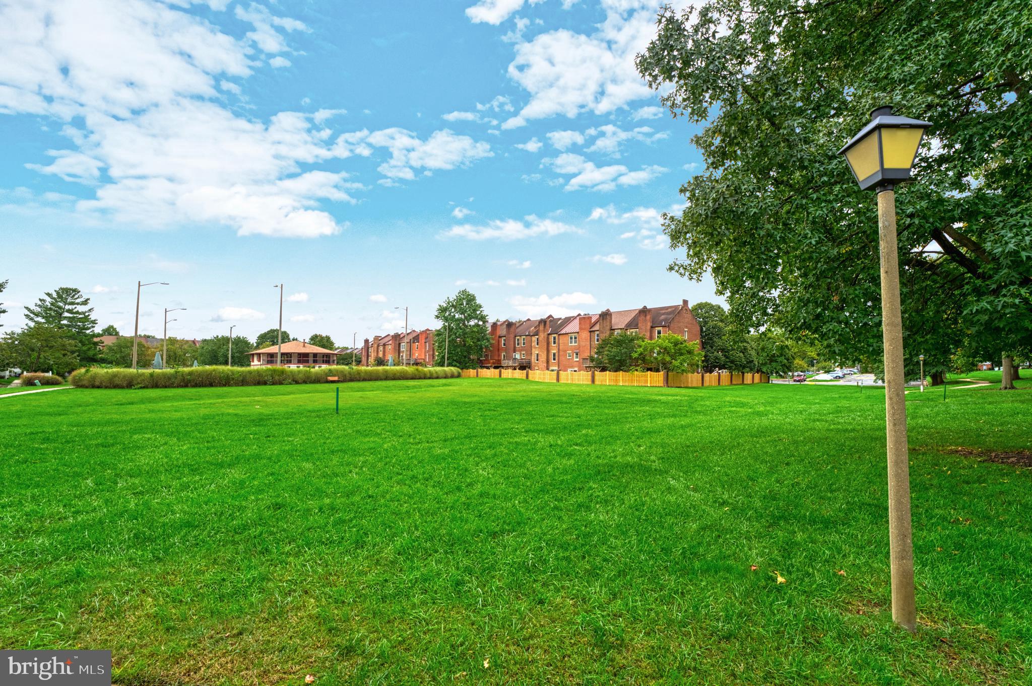 TREEBROOKE CONDOMINIUM - Residential