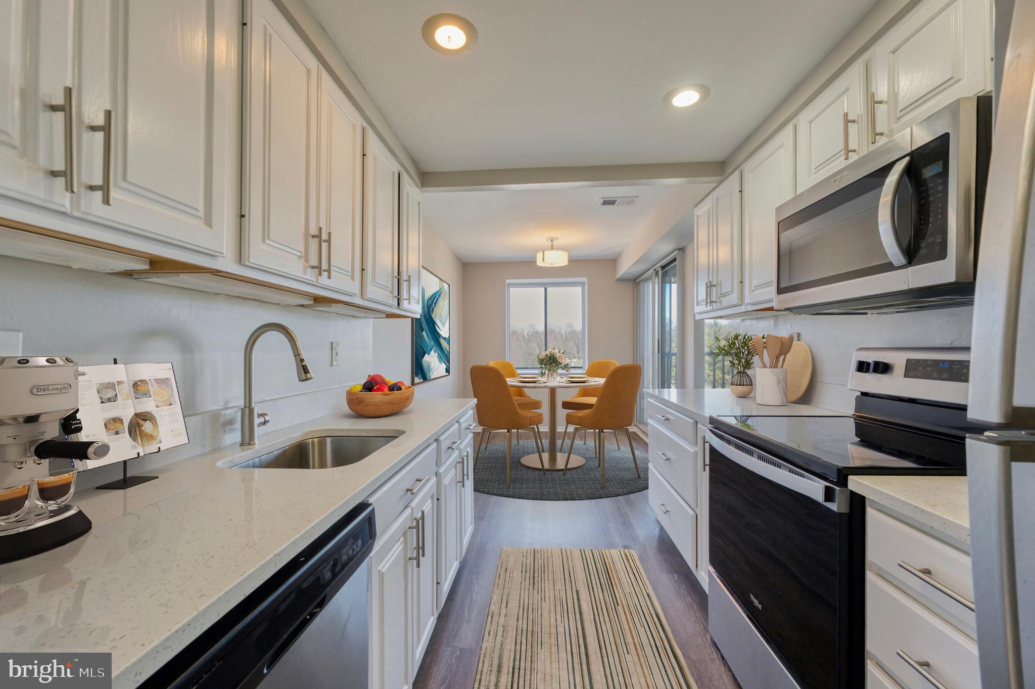 TREEBROOKE CONDOMINIUM - Residential