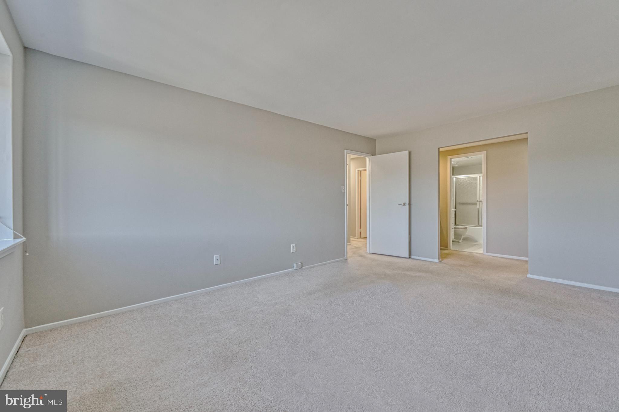 TREEBROOKE CONDOMINIUM - Residential