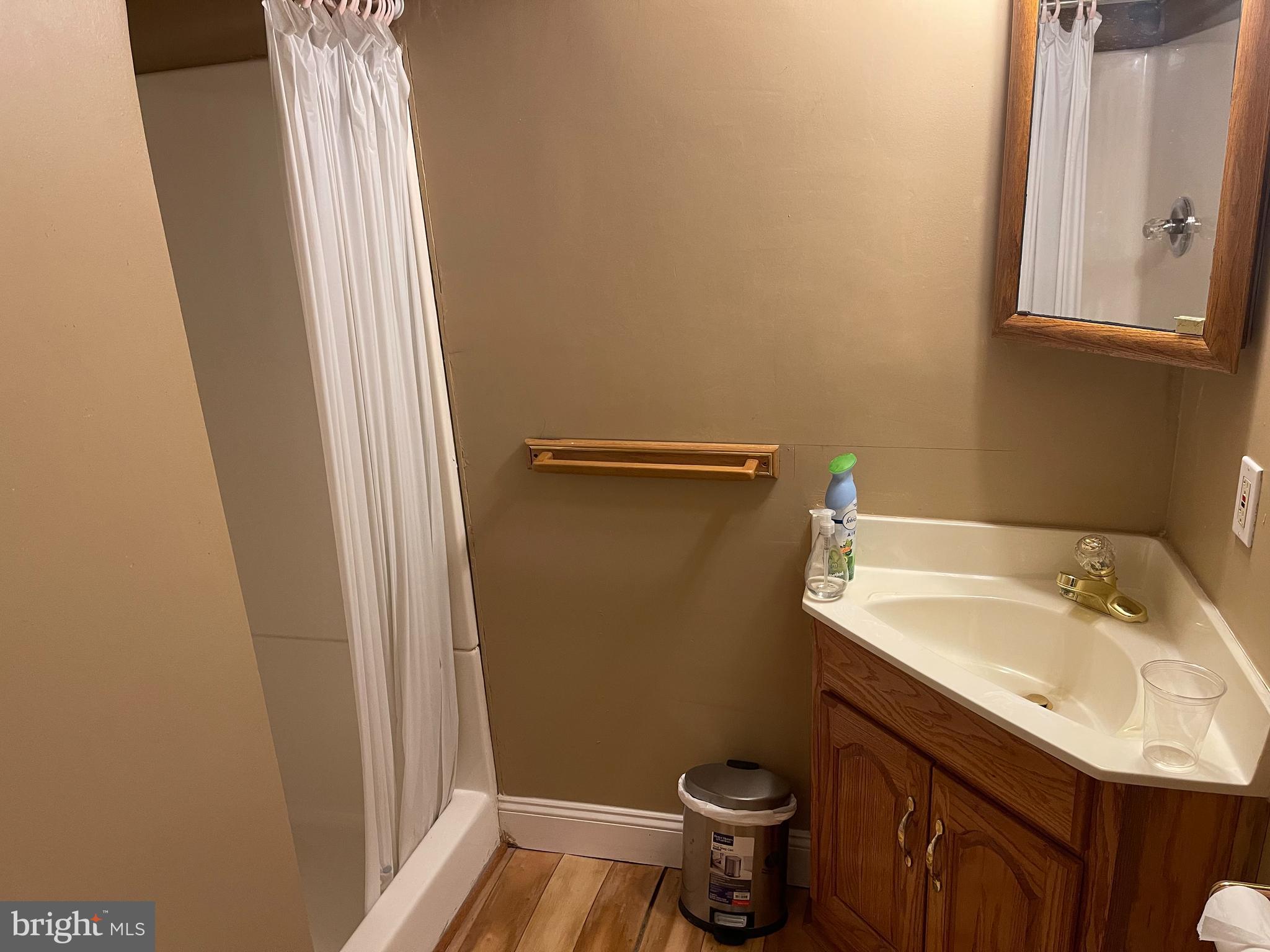 NEWBRIDGE - Residential