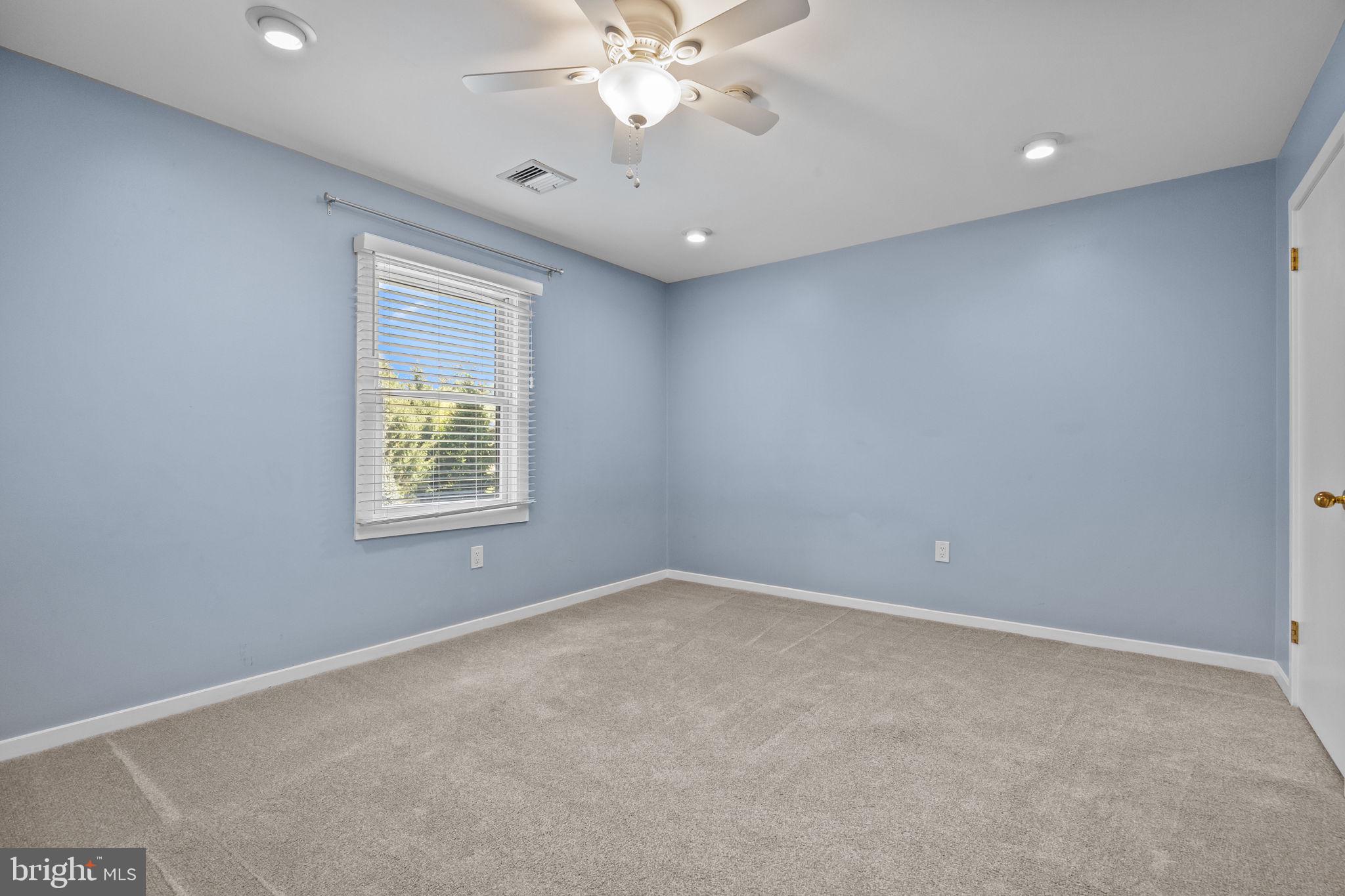 EAGLES MERE - Residential