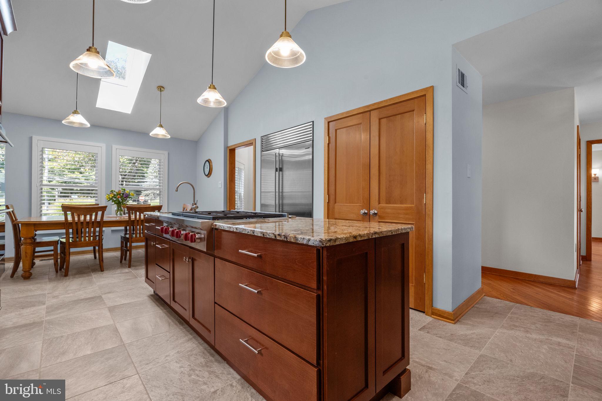 EAGLES MERE - Residential