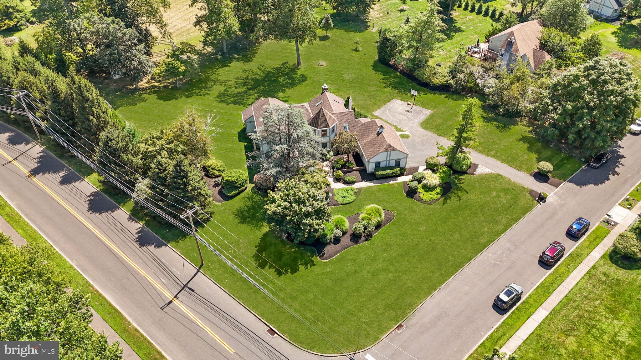 EAGLES MERE - Residential