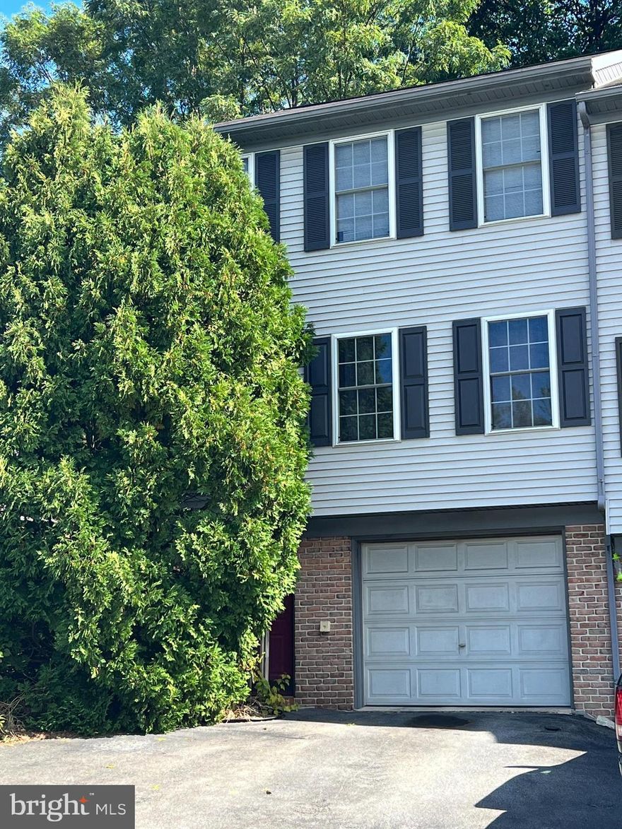End of row townhome offering 3 bedrooms and 1 1/2 baths, 1 car garage, economical gas heat and central air.  Nice den behind the garage would make a good gaming room or home office private and away from the rest of the house.   Huge pantry in the kitchen area, walk in closet in the primary bedroom and loads of potential.  Convenient location for easy commutes to Harrisburg, Lancaster, Hershey, and more!  Add this one to your tour list.