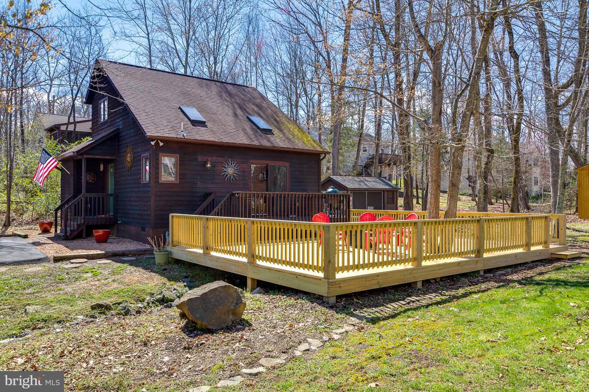 LAKE OF THE WOODS - Residential