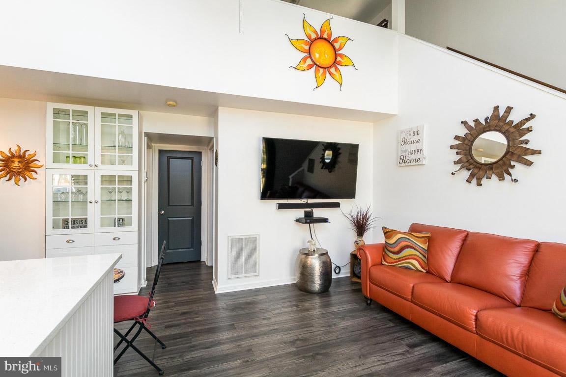 LAKE OF THE WOODS - Residential