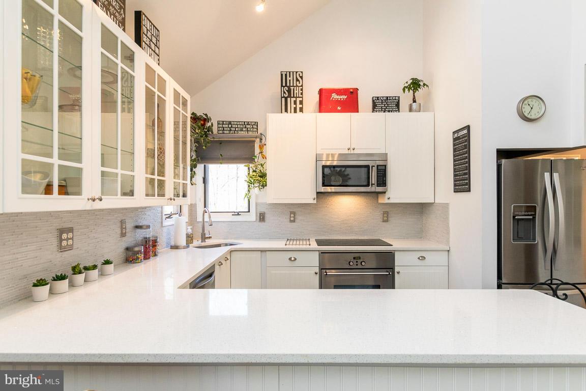 LAKE OF THE WOODS - Residential