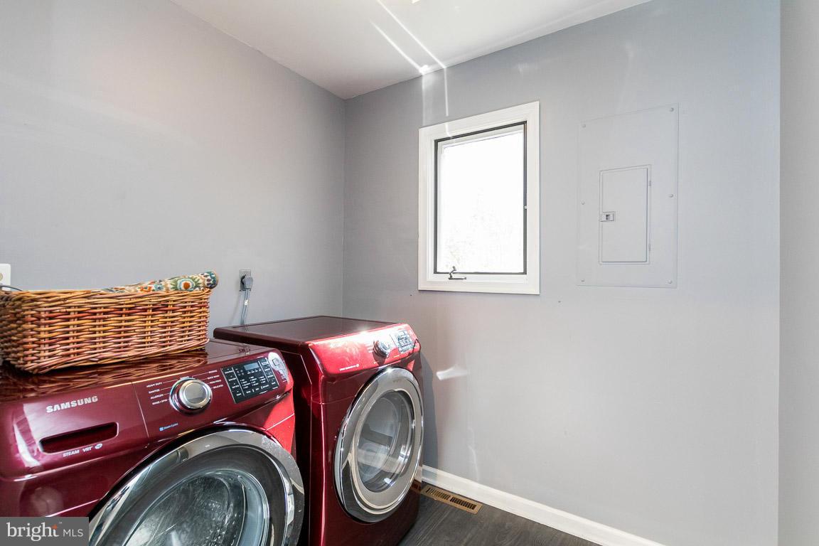 LAKE OF THE WOODS - Residential