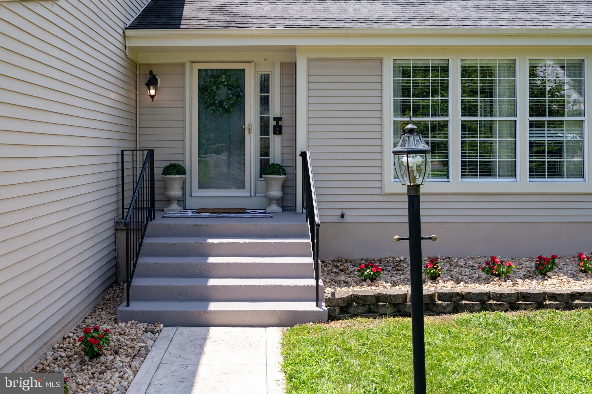 3449 LACROSSE COURT