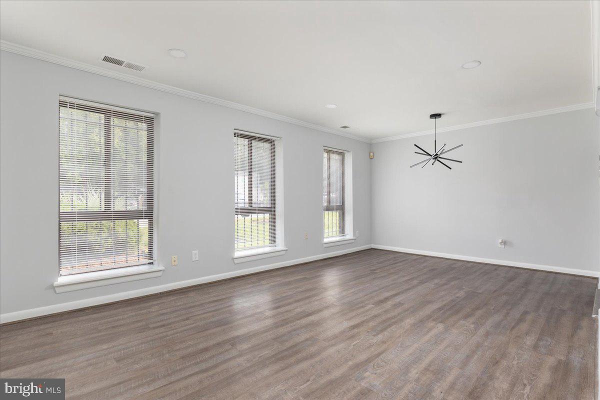 1701 GAINESVILLE STREET SE 101