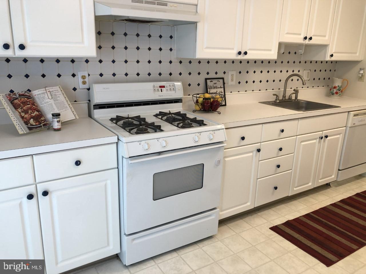 OWINGS MILLS NEW TOWN - Residential Lease