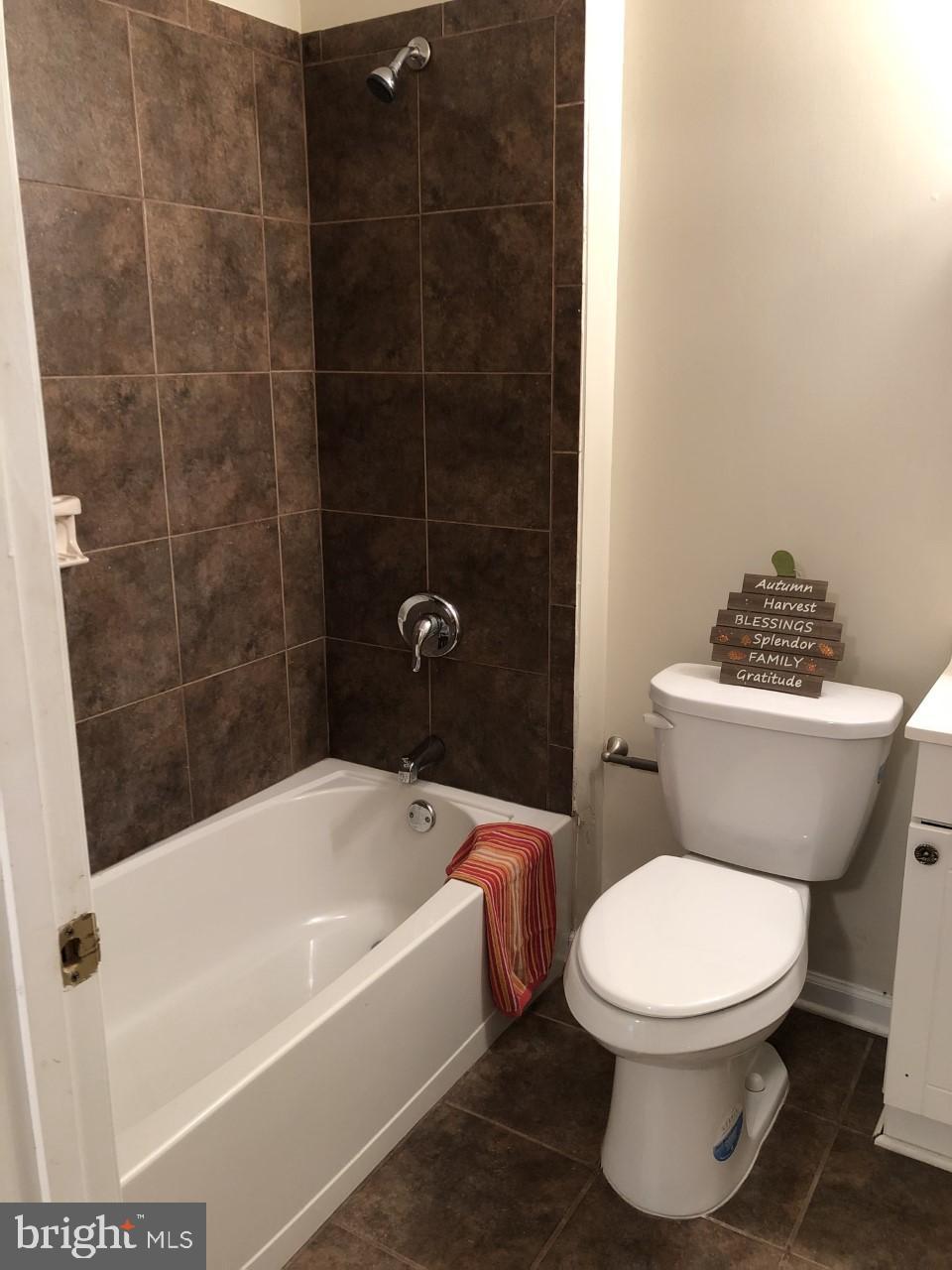 OWINGS MILLS NEW TOWN - Residential Lease