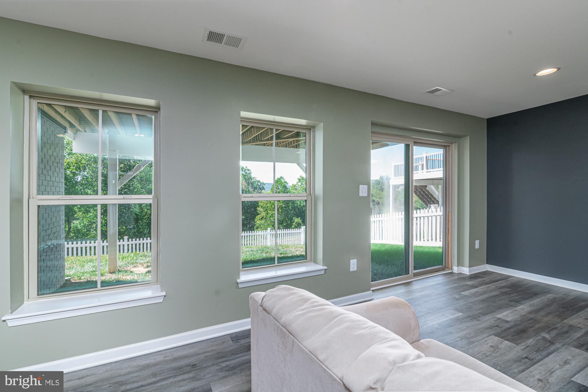 BRUNSWICK CROSSING - Residential