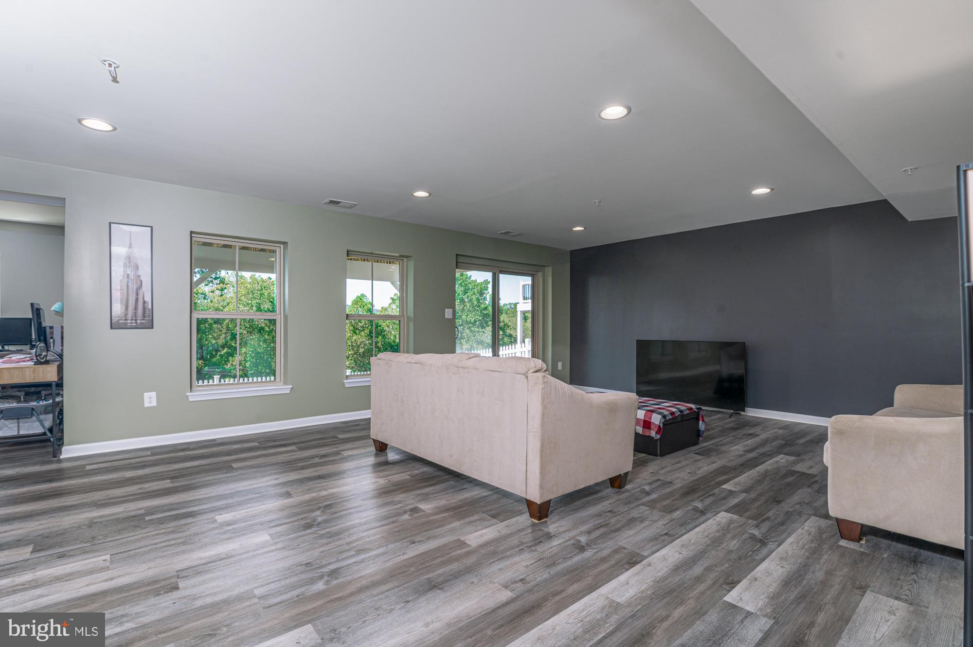 BRUNSWICK CROSSING - Residential