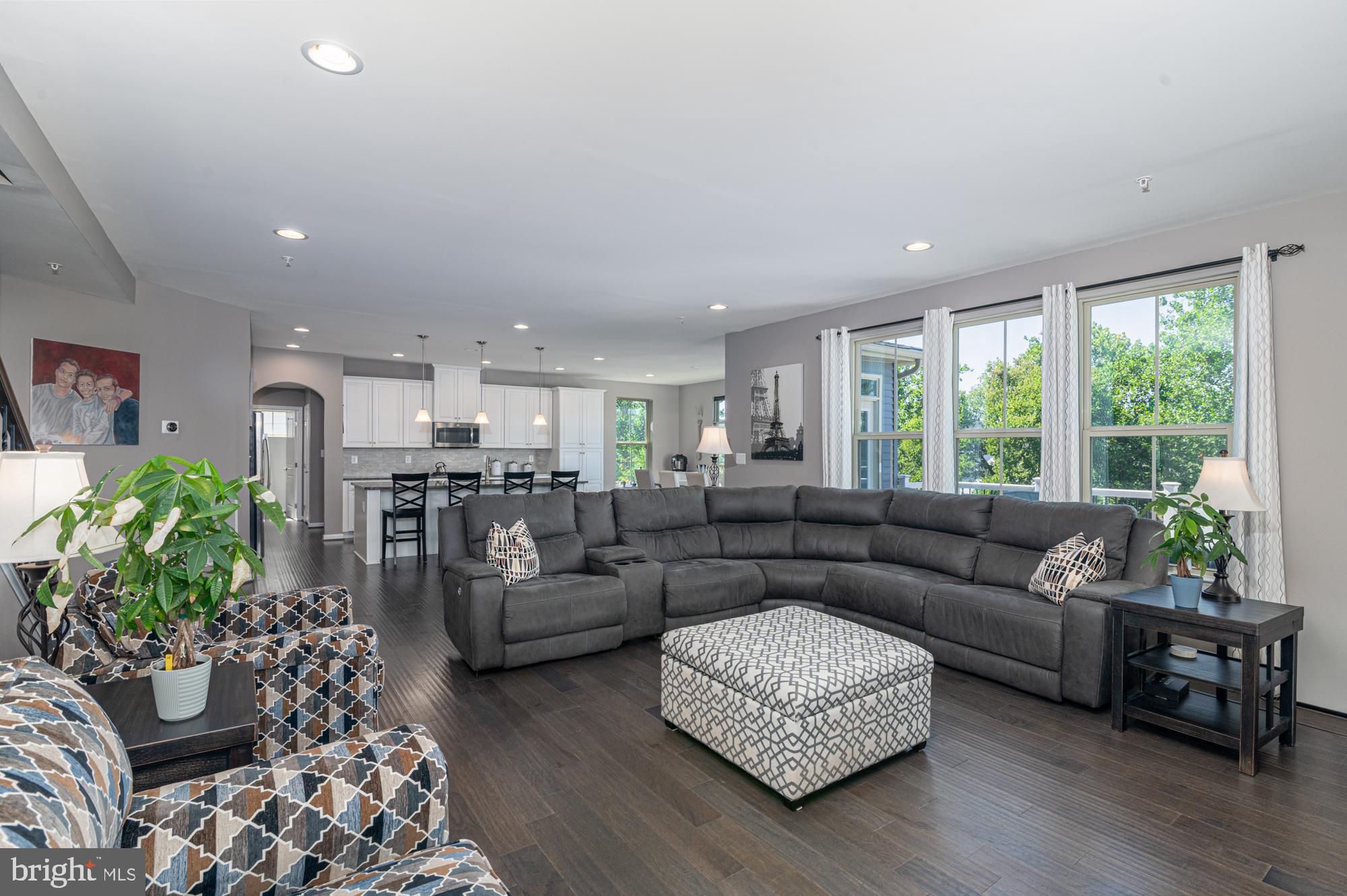 BRUNSWICK CROSSING - Residential