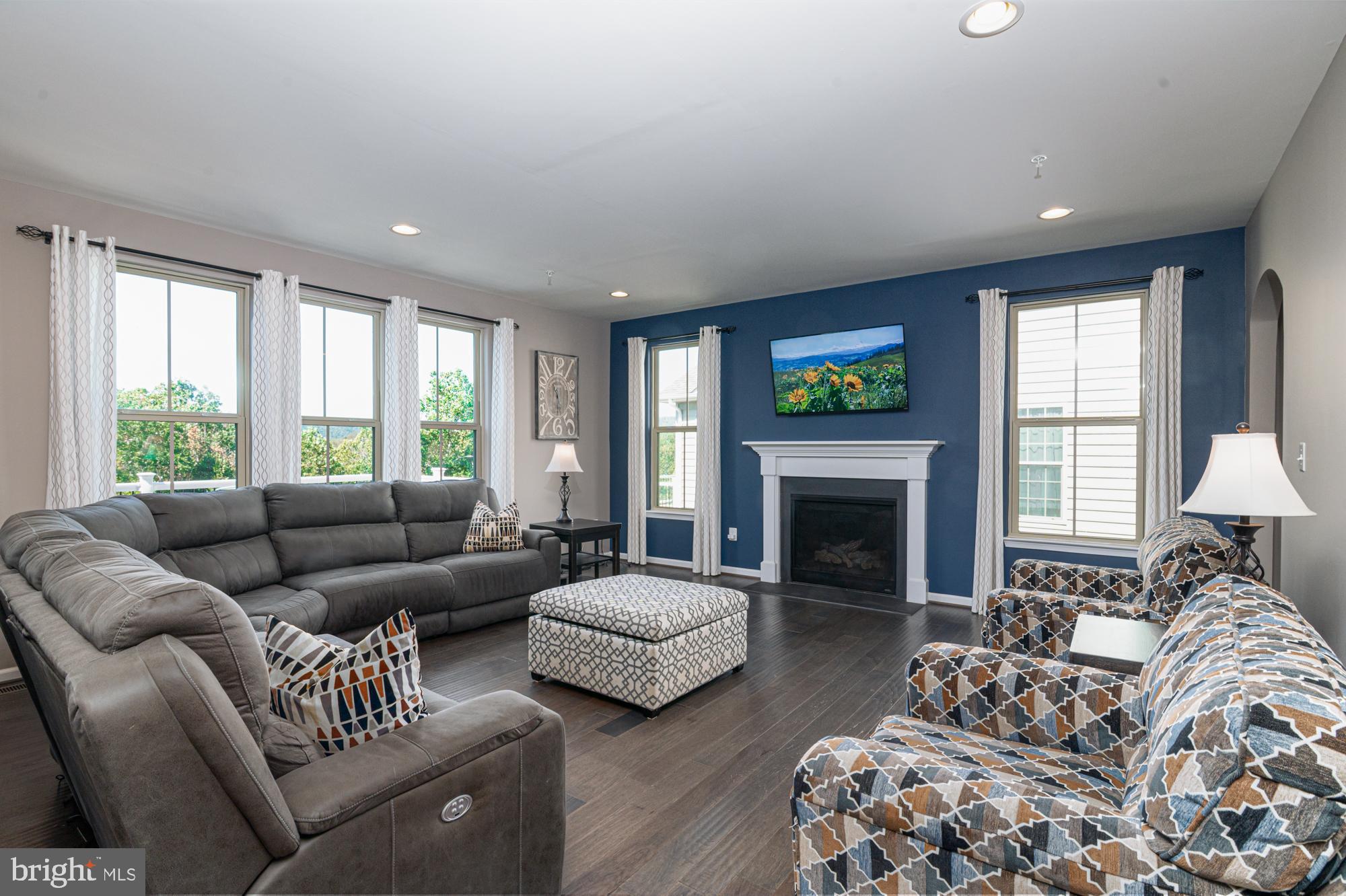 BRUNSWICK CROSSING - Residential