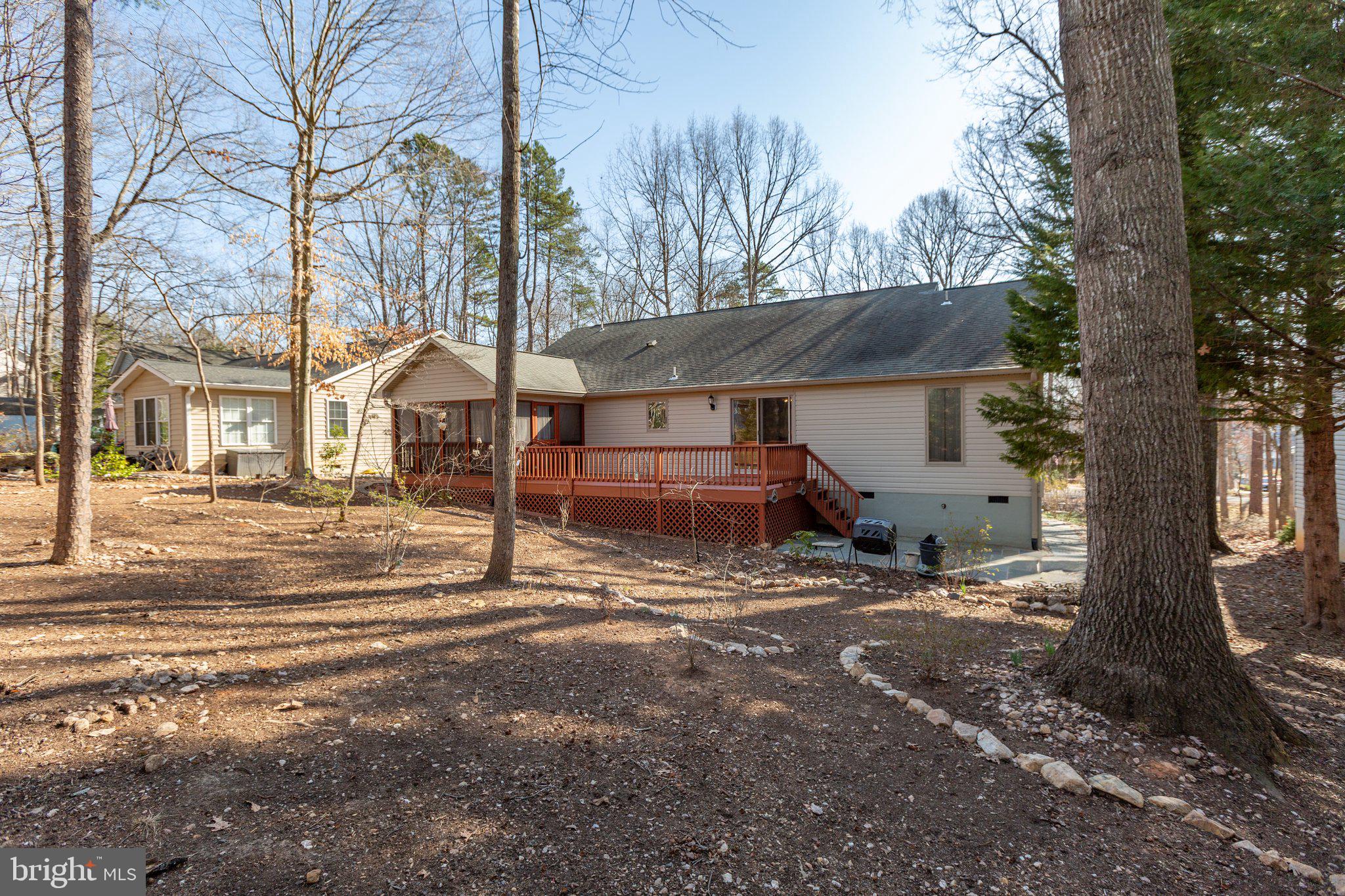 LAKE OF THE WOODS - Residential