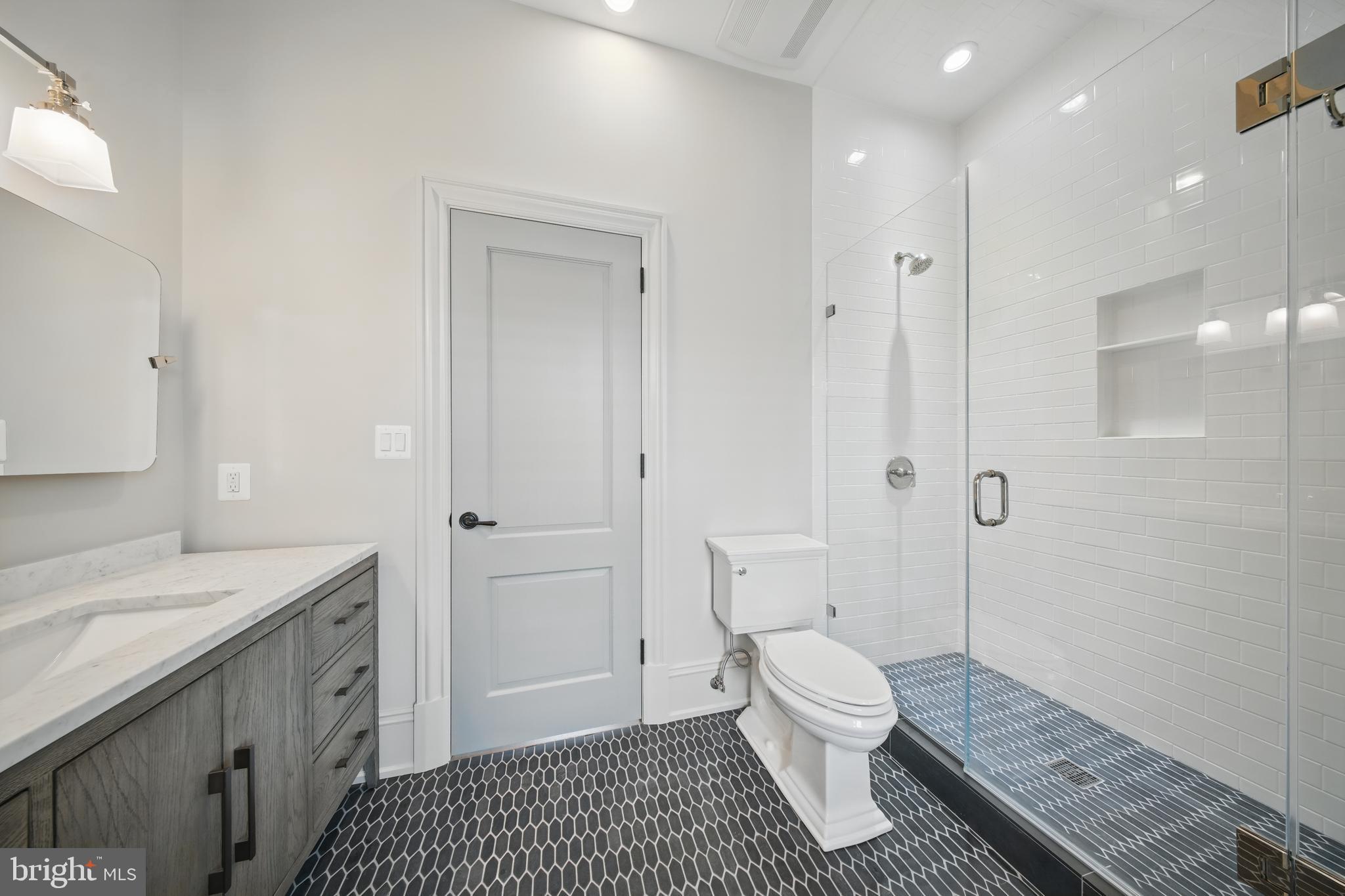 CREIGHTON FARMS - Residential