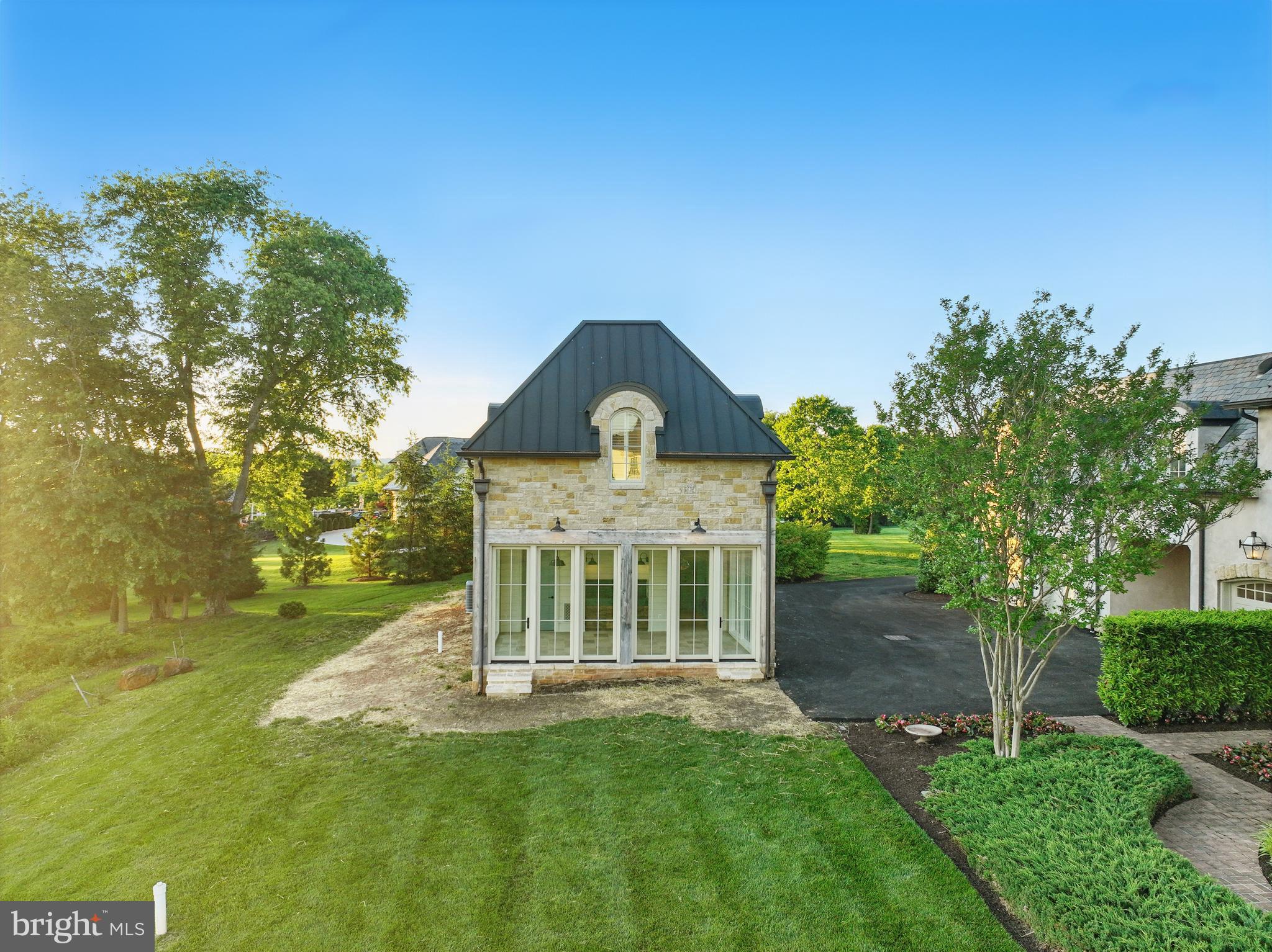22805 CREIGHTON FARMS DRIVE