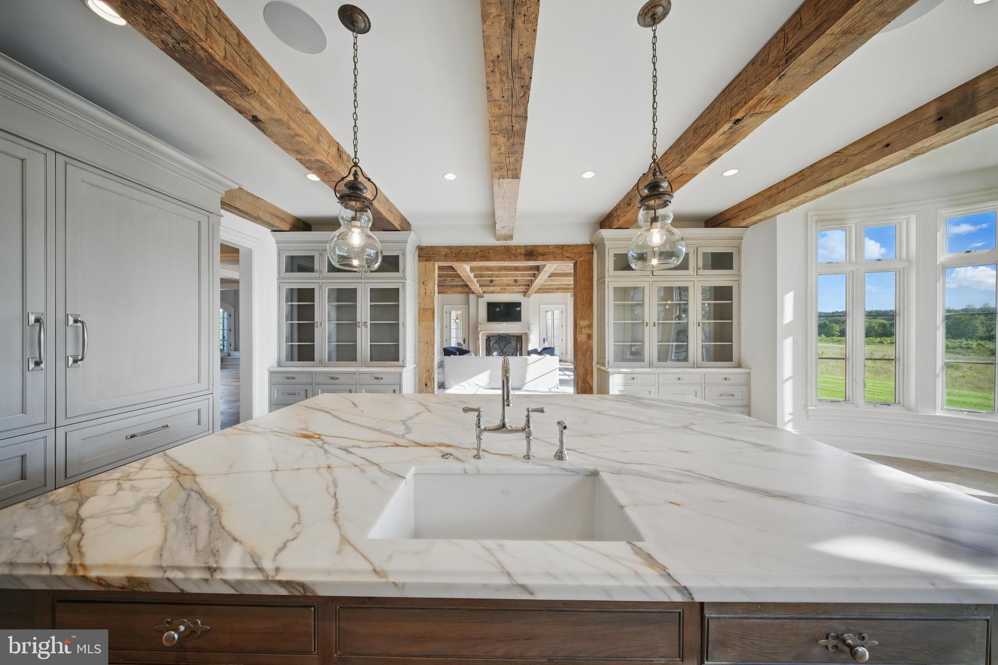 CREIGHTON FARMS - Residential