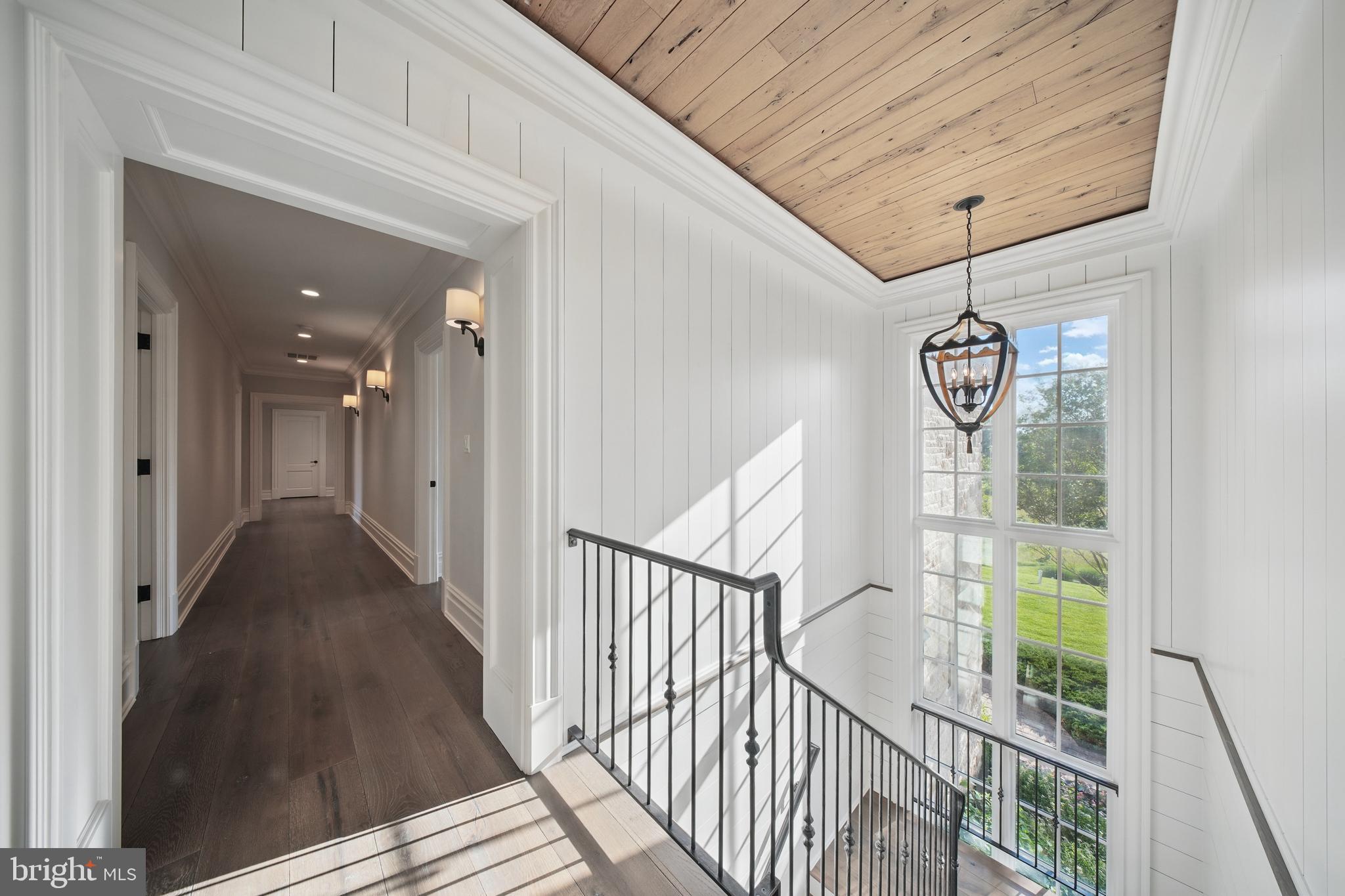 CREIGHTON FARMS - Residential